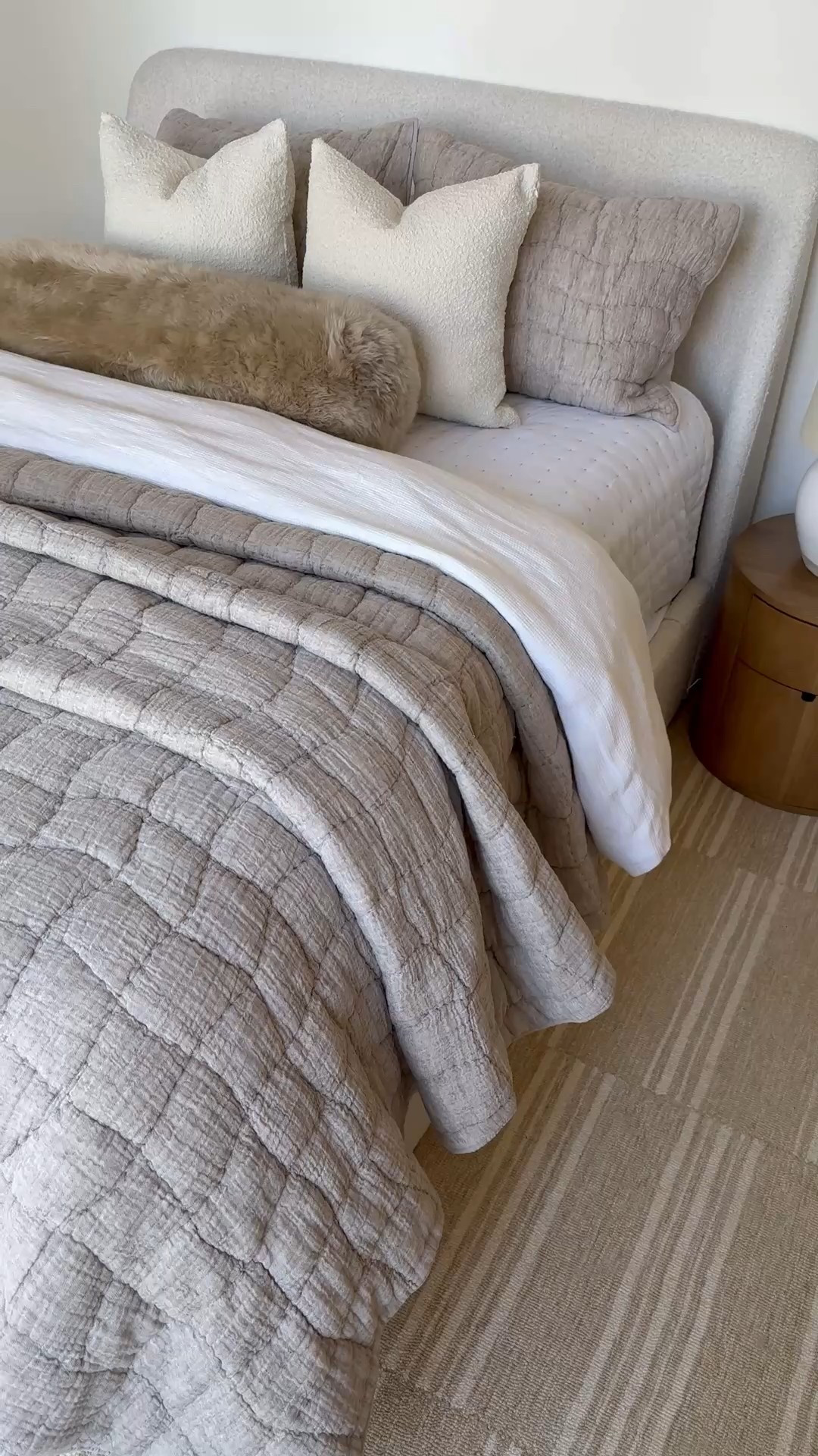 Bedroom favorites at the cabin!

Home, home finds, home accents, bedroom, bedroom inspo, bedding, area rug, neutral rug, bedroom rug, quilt, Pottery Barn, modern home, neutral home, organic home 

#LTKmorningroutine #LTKSeasonal #LTKHome