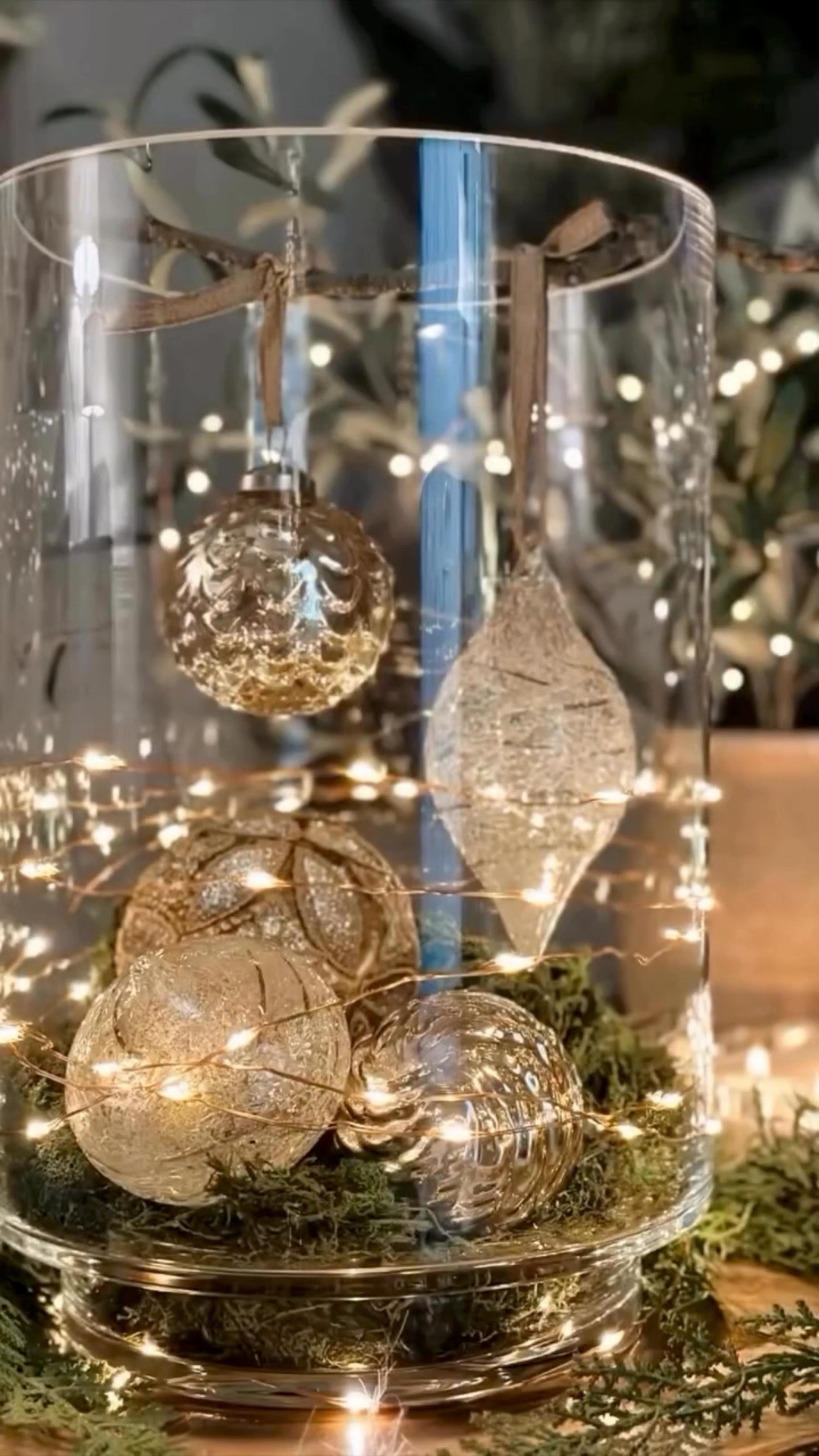 Illuminated Ornament Centerpiece ✨is a magical woodland chic arrangement for any table in your home! 



Using a branch from yard, I crafted an easy, elegant and nature inspired centerpiece with baubles, wood charger, moss, and fairy lights.

#christmascenterpiece #christmasdiy #woodlandchristmas #christmasdecoratingideas #holidaydecor 


#LTKHome #LTKHoliday #LTKSeasonal