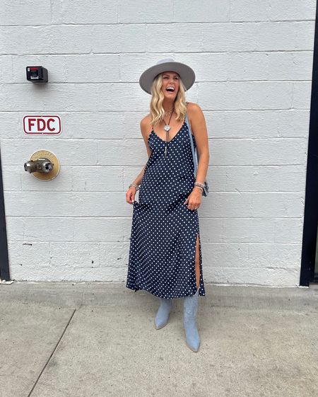 CMA Fest Day 4 🤠 #trovata #polkadot #countryconcert 

#LTKShoeCrush