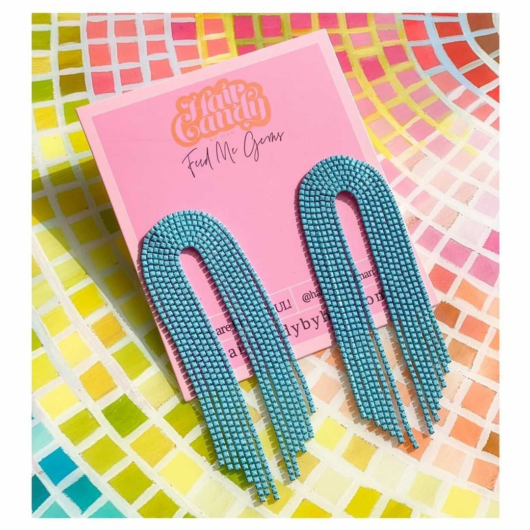 Turquoise Monochromatic Rainbows | Feed Me Gems