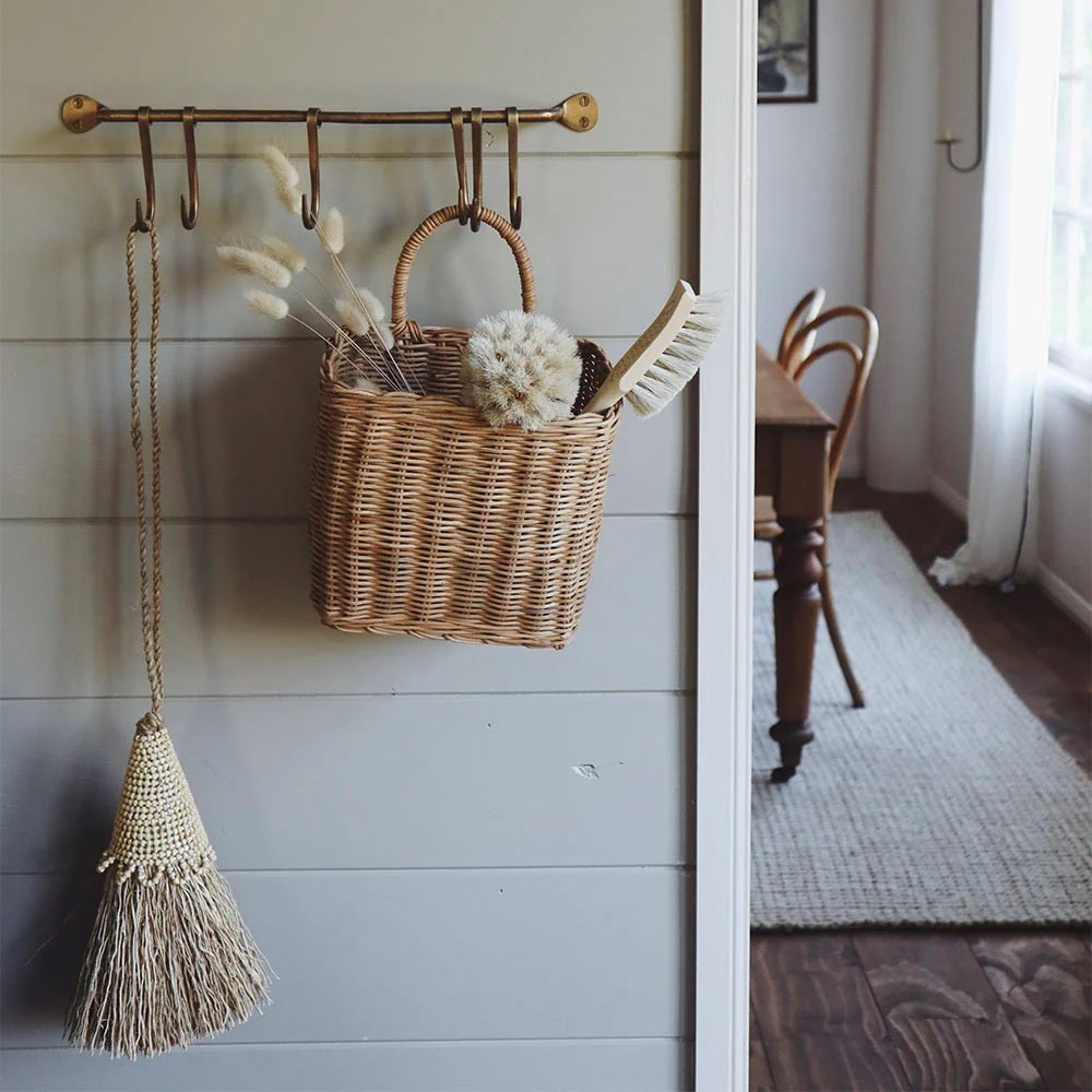 Roscoe Wall Basket | Roan Iris