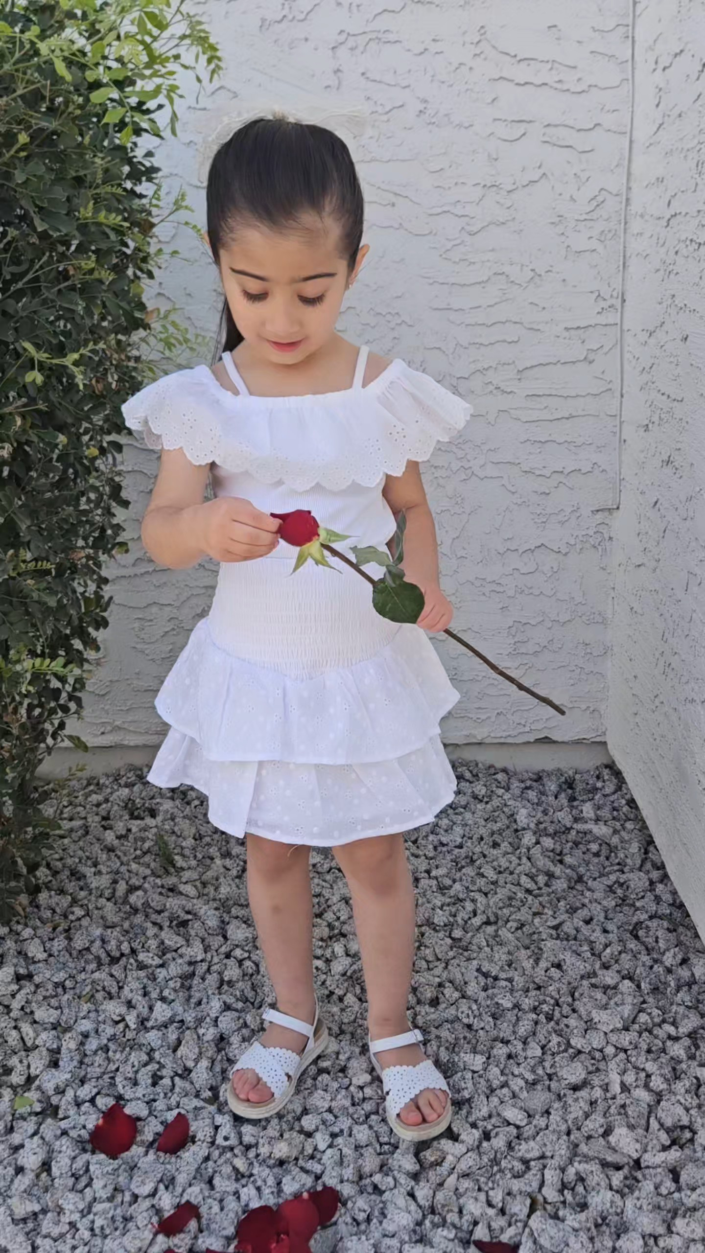 White ruffles + the sweetest strawberry denim jacket 🍓🤍This one feels like spring in the softest way.

#LTKmomlife #LTKSeasonal