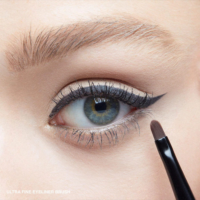 Ultra Fine Eyeliner Brush | Sephora (US)