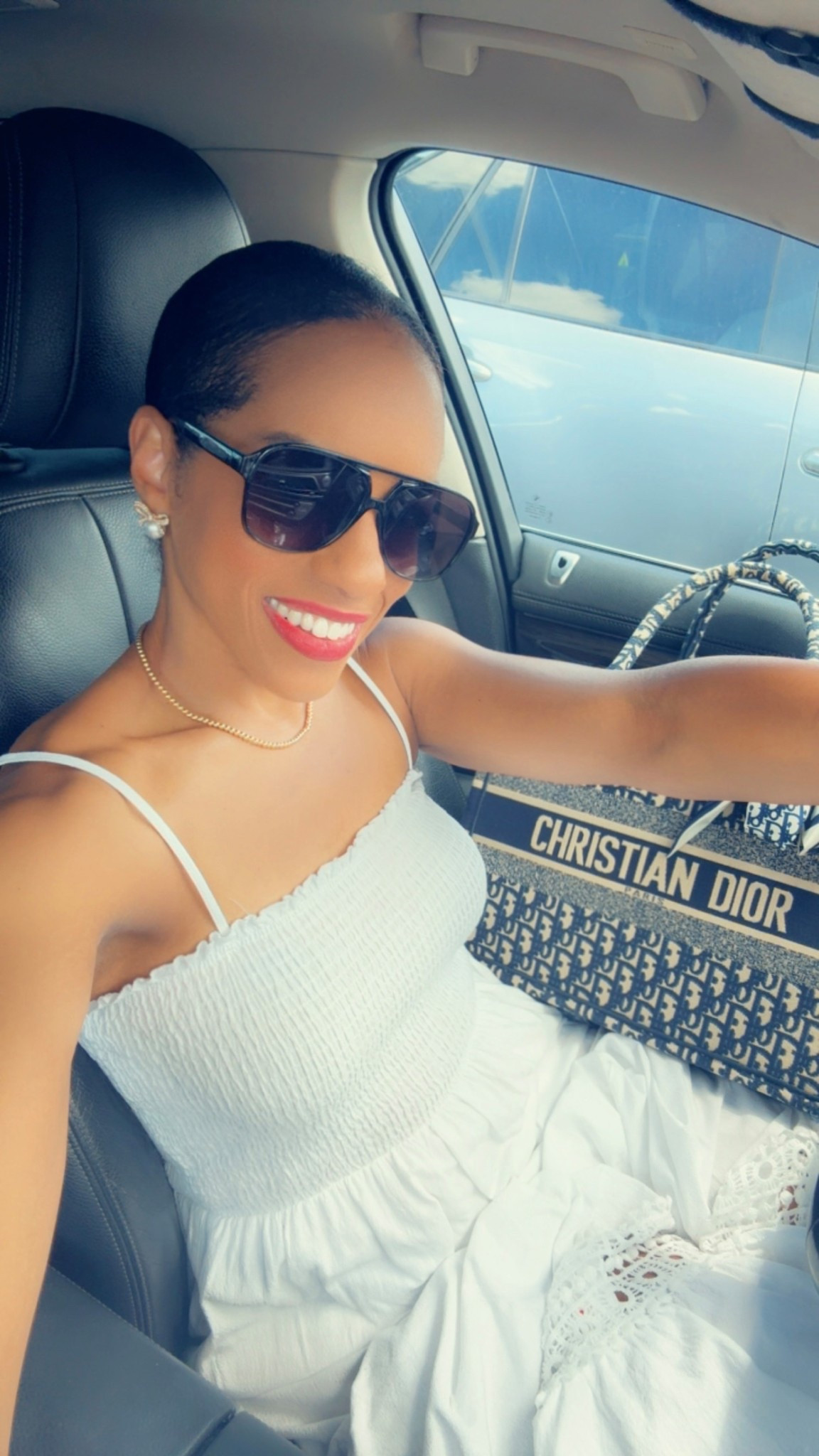 AMAZON SUNNIES 🕶️

#LTKBeauty #LTKFindsUnder50 #LTKStyleTip