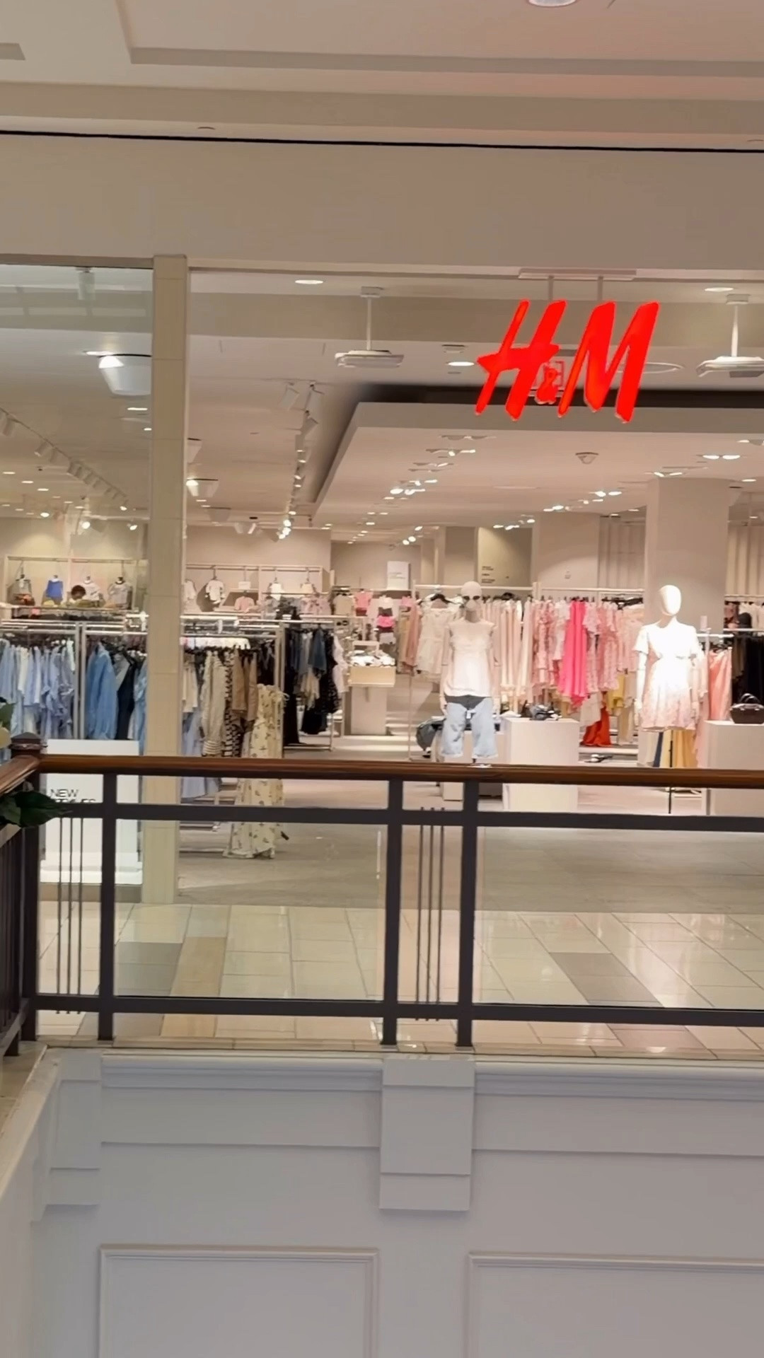 H&M dresses. My favorite place! I’m wearing a small in the the orange and blue. XS in the green but ultimately decided on a small because the neck strap was a little snug.

#LTKootd #LTKSeasonal