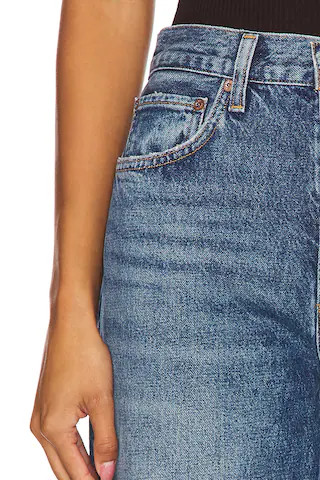 Kelly High Rise Relaxed Straight in Essence | Revolve Clothing (Global)