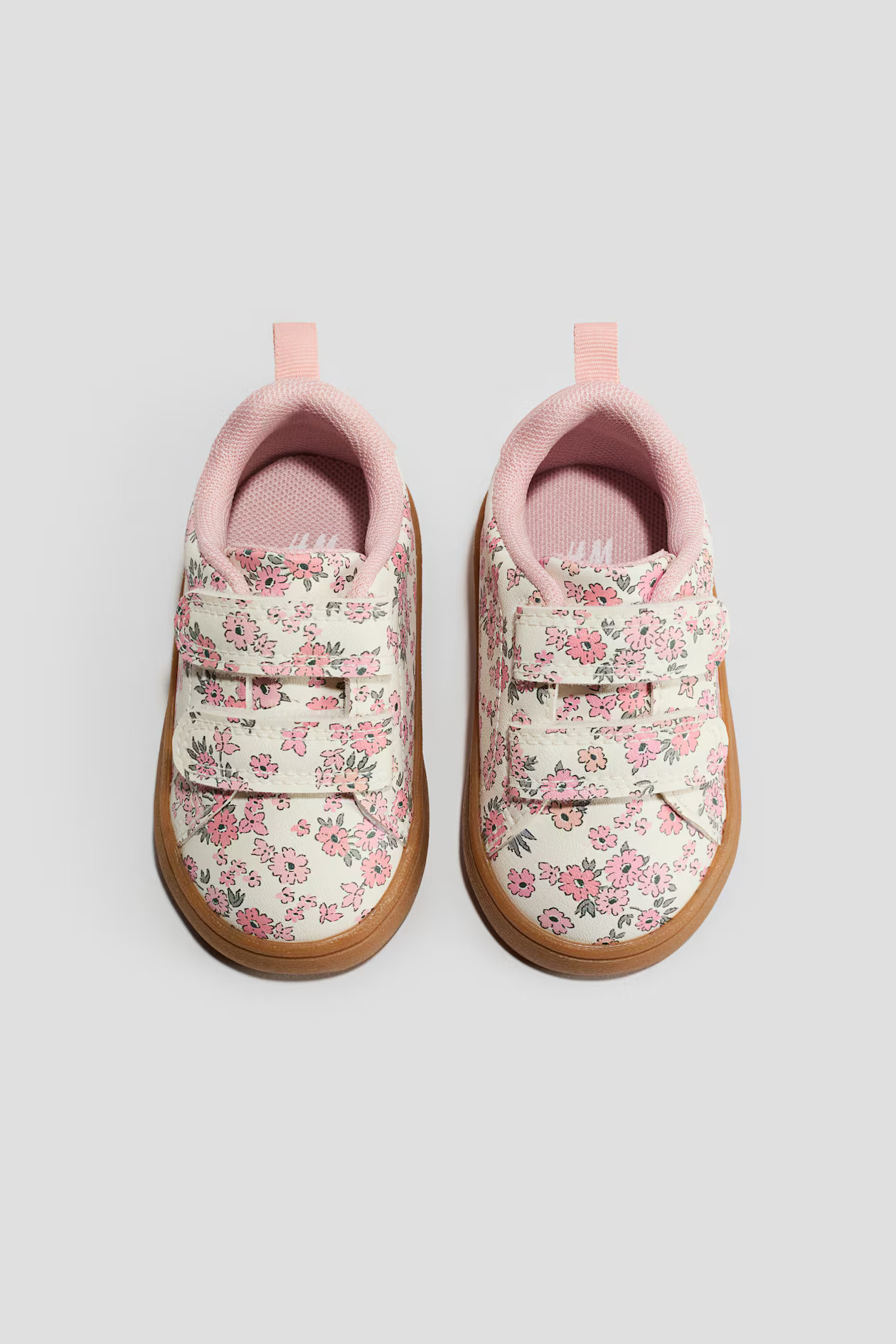 Sneakers | H&M (US + CA)