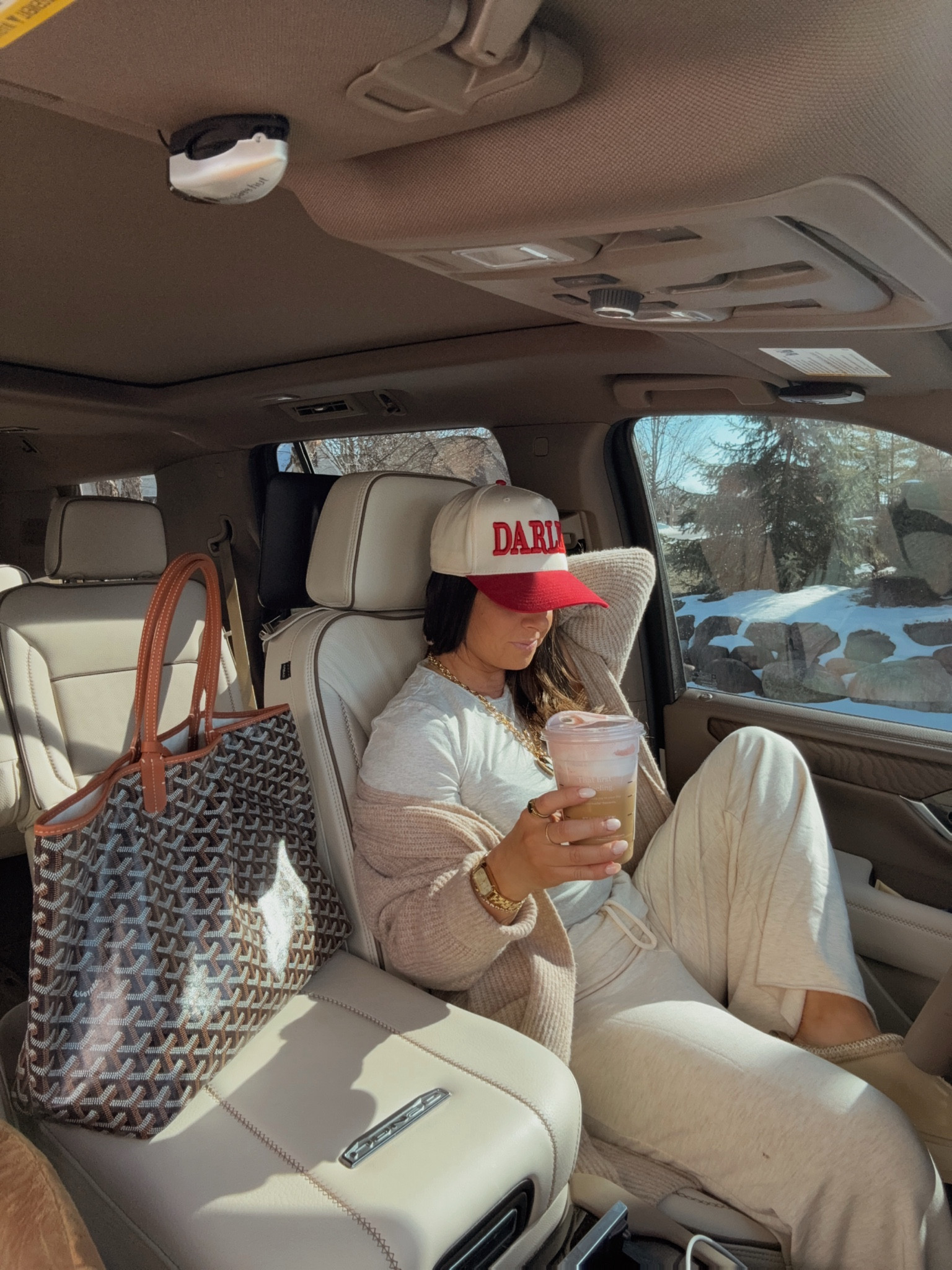 Neutrals & a strawberry cold foam latte🍓☕️

#LTKStyleTip #LTKFindsUnder50