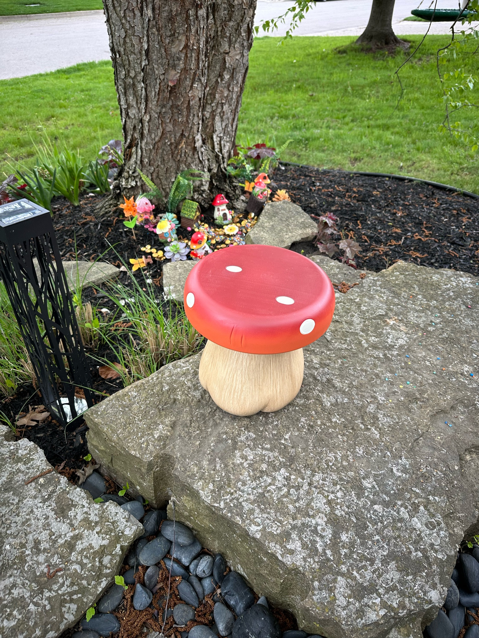 Cute heavy sturdy stool for the backyard  

#LTKcanada #LTKspring #LTKcasa