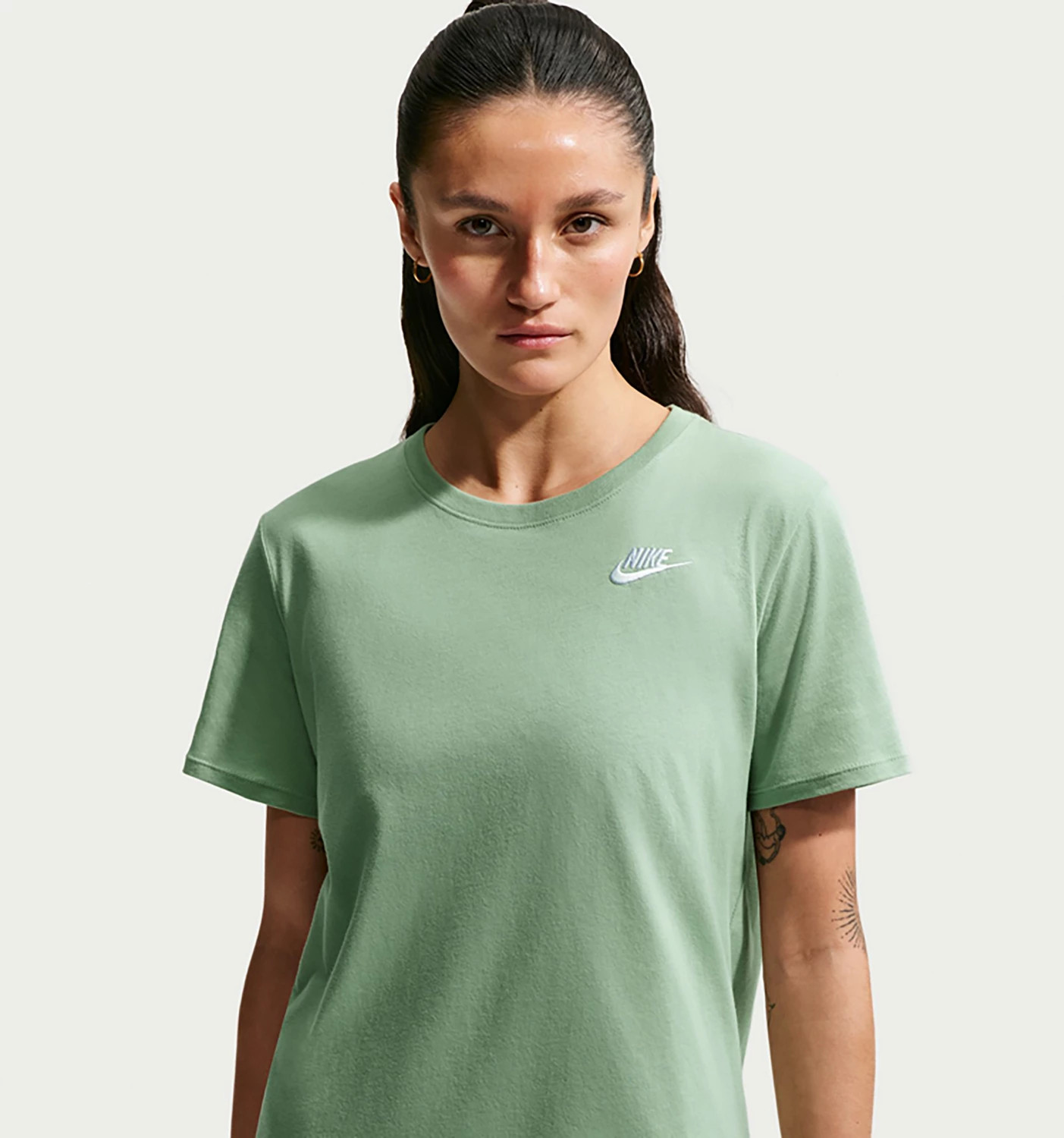 Nike Women's Sportswear Club T-shirt | Academy Sports + Outdoors