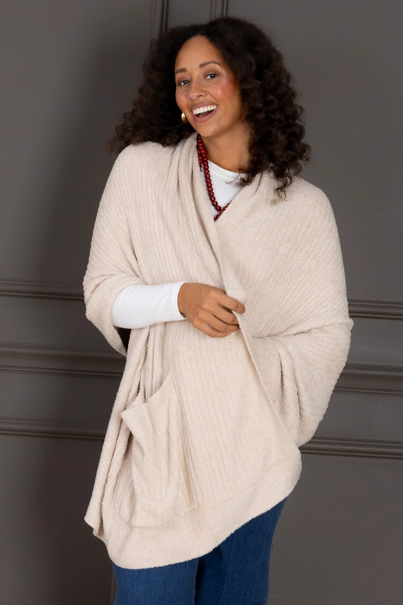 Barefoot Dreams Cozy Chic Lite Heathered Stone Travel Shawl | The Willow Tree