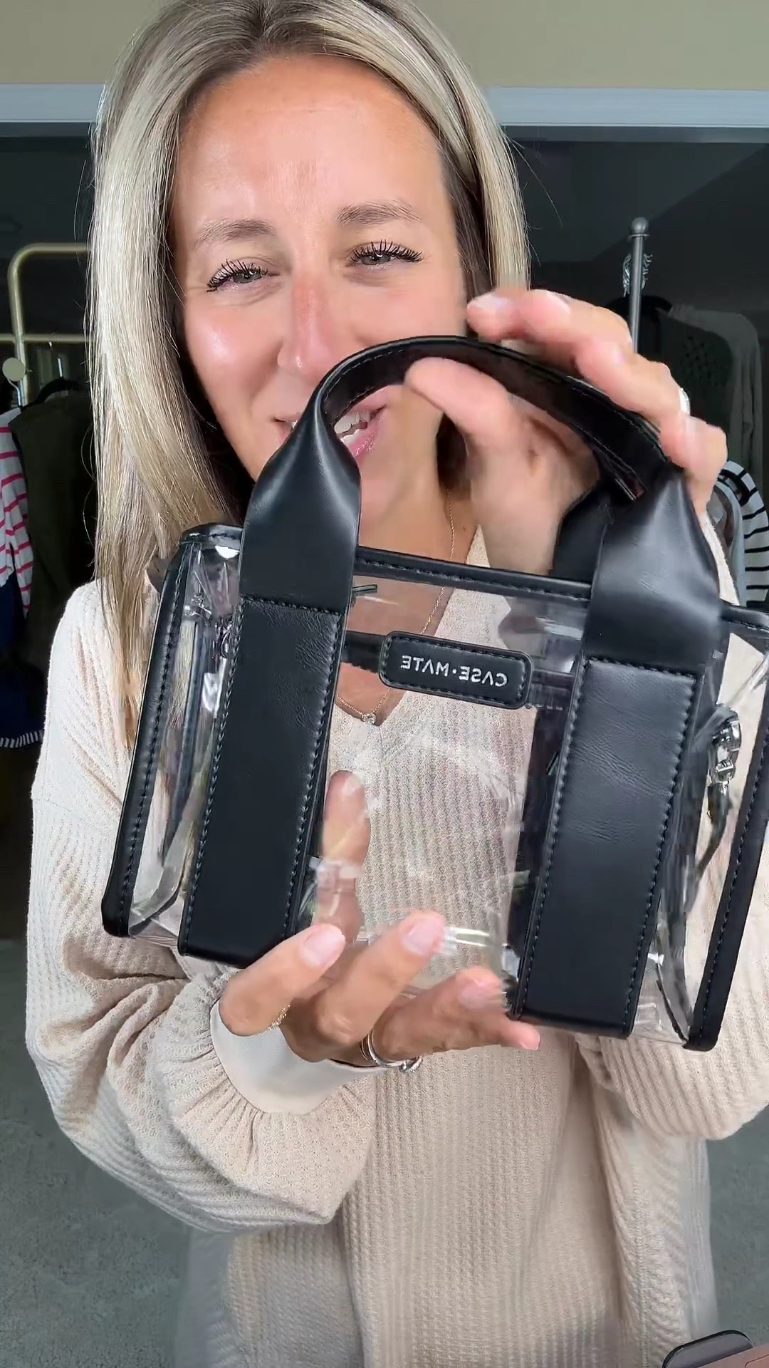 Why’s this little stadium bag the cutest thing ever?! I can’t with all the cuteness!  #livehighlights #casemate #stadiumbag #purse #crossbody 

#LTKStyleTip #LTKItBag #LTKFindsUnder100