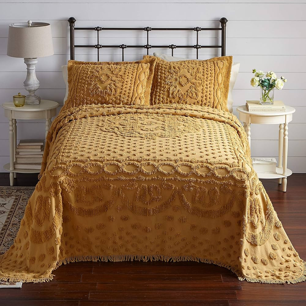 BrylaneHome Bedding Lightweight All Season Georgia Chenille Bedspread Ultra-Soft 100% Cotton with... | Amazon (US)