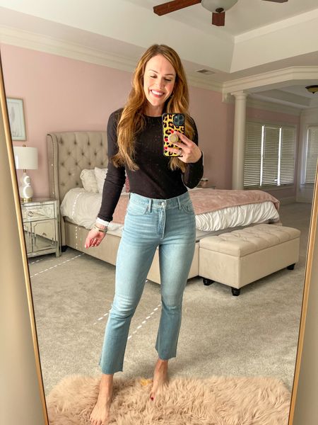 True sorry: Express makes the best jeans! I’m in a 4 in the jeans and a small in the top. 

#LTKstyletip #LTKfindsunder100