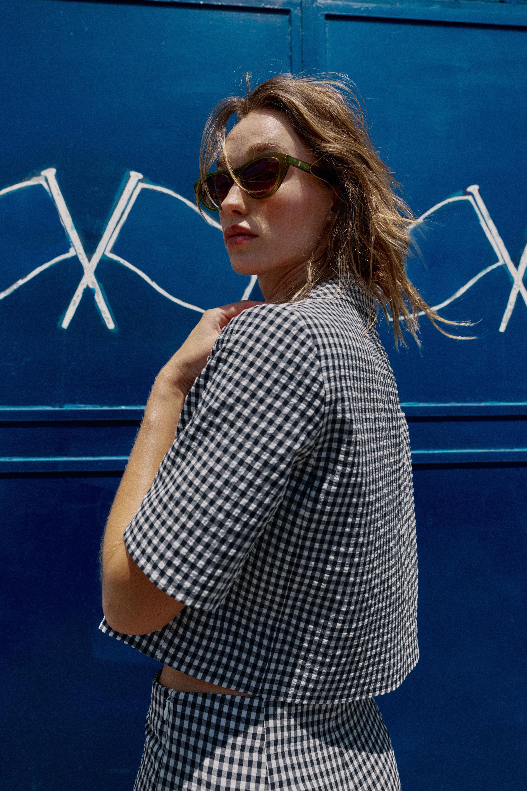 SHORT GINGHAM BLAZER | Zara US