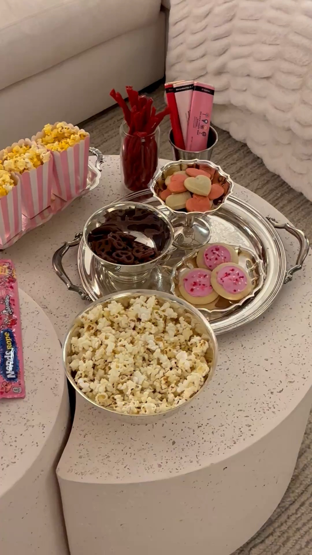 Valentines movie night 🩷🍿💌

#LTKValentine
