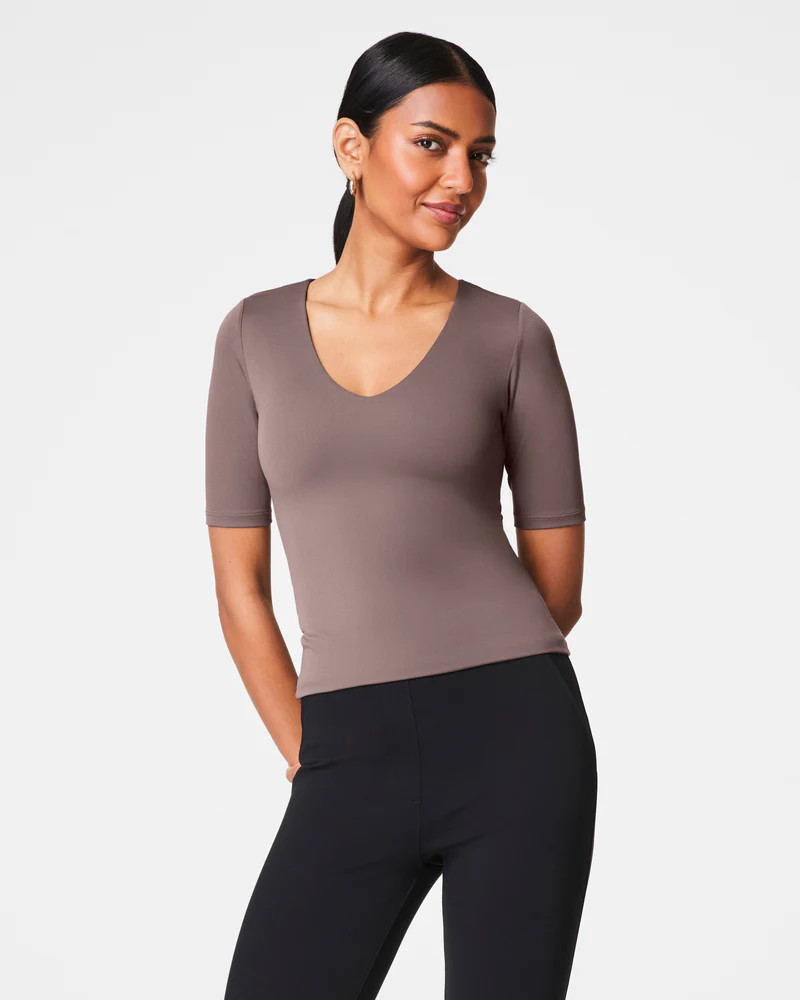 Jersey V-Neck Tee | Spanx