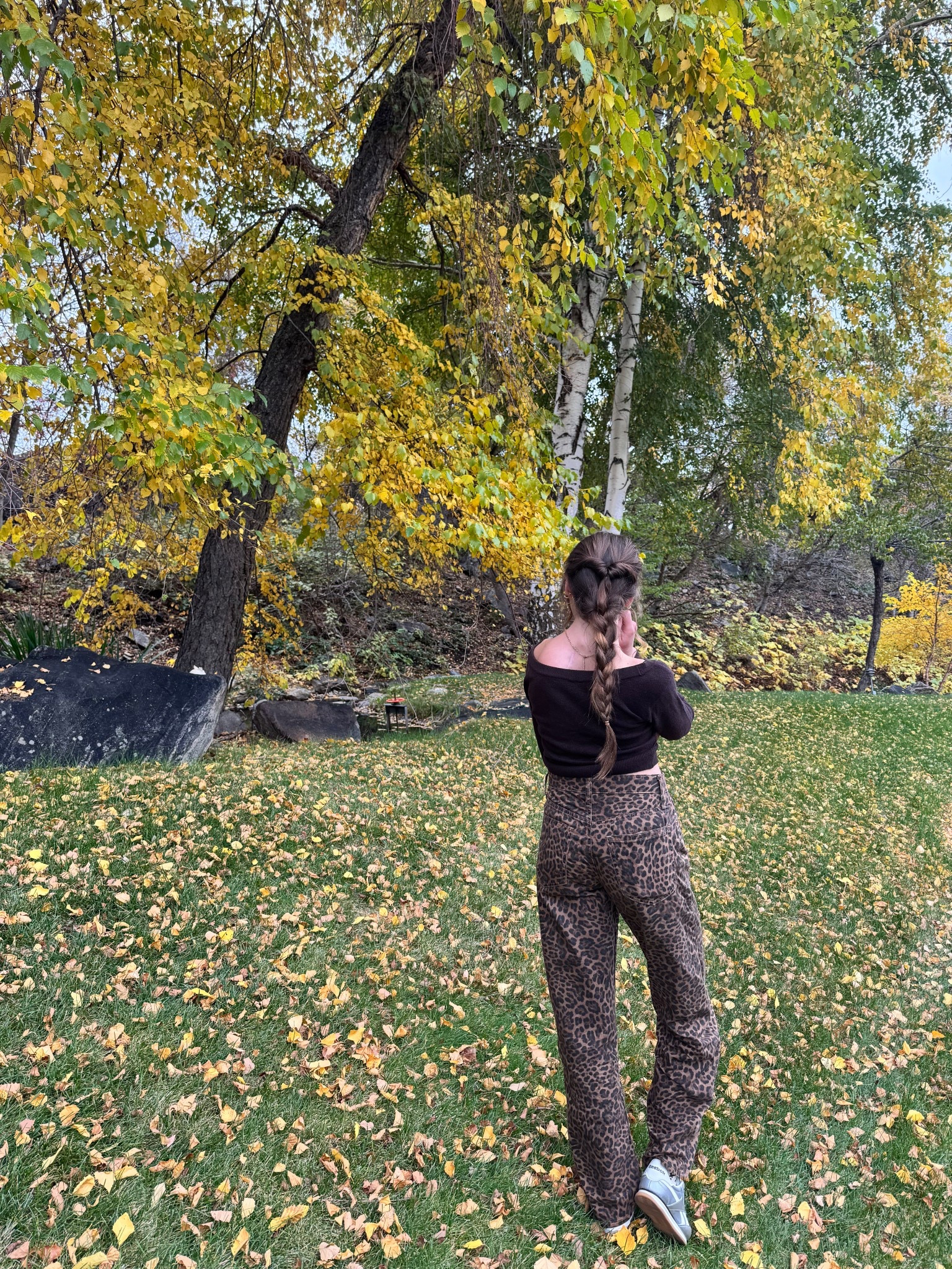 Getting so many requests for details on her outfit — 🐆🤎
She’s wearing barrel-leg leopard jeans, a soft cropped cardigan, ruffle socks, and silver sneakers — finished with our favorite everyday jewelry we never take off ✨
Such an easy, chic combo for fall — comfy, cute, and totally on trend!

#ForLTK #LTKFinds #LTKStyle #LTKMini #LTKTrend #LTKFallFashion #LTKUnder50 #LTKedit #OutfitInspo #FallStyle #BarrelJeans #LeopardTrend #MiniStyle #OOTD #KidsFashion #LTKShare #LTKfamily

#LTKKids #LTKSeasonal #LTKSaleAlert