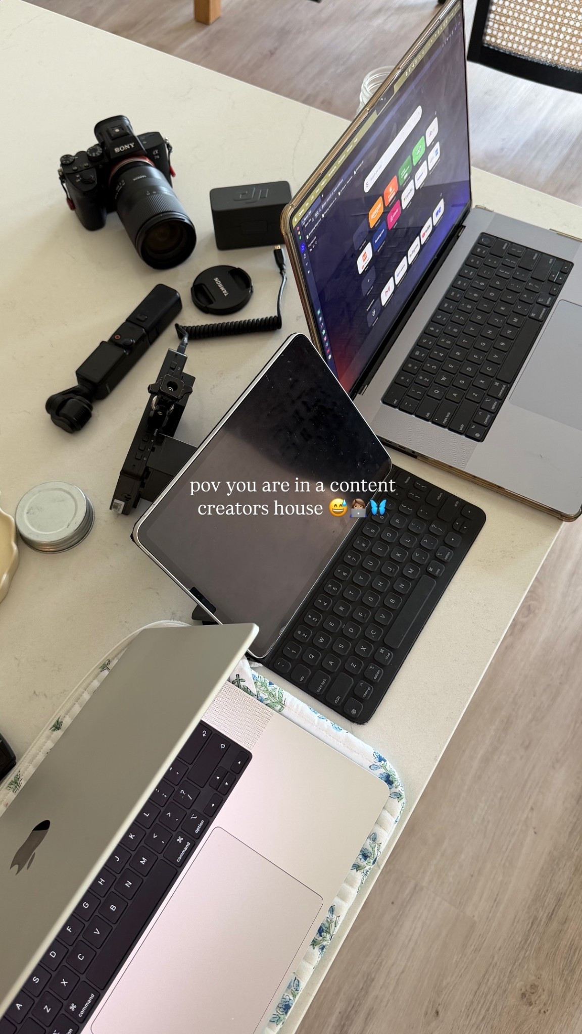 pov you are in a content creators house 😅👩🏽‍💻🦋