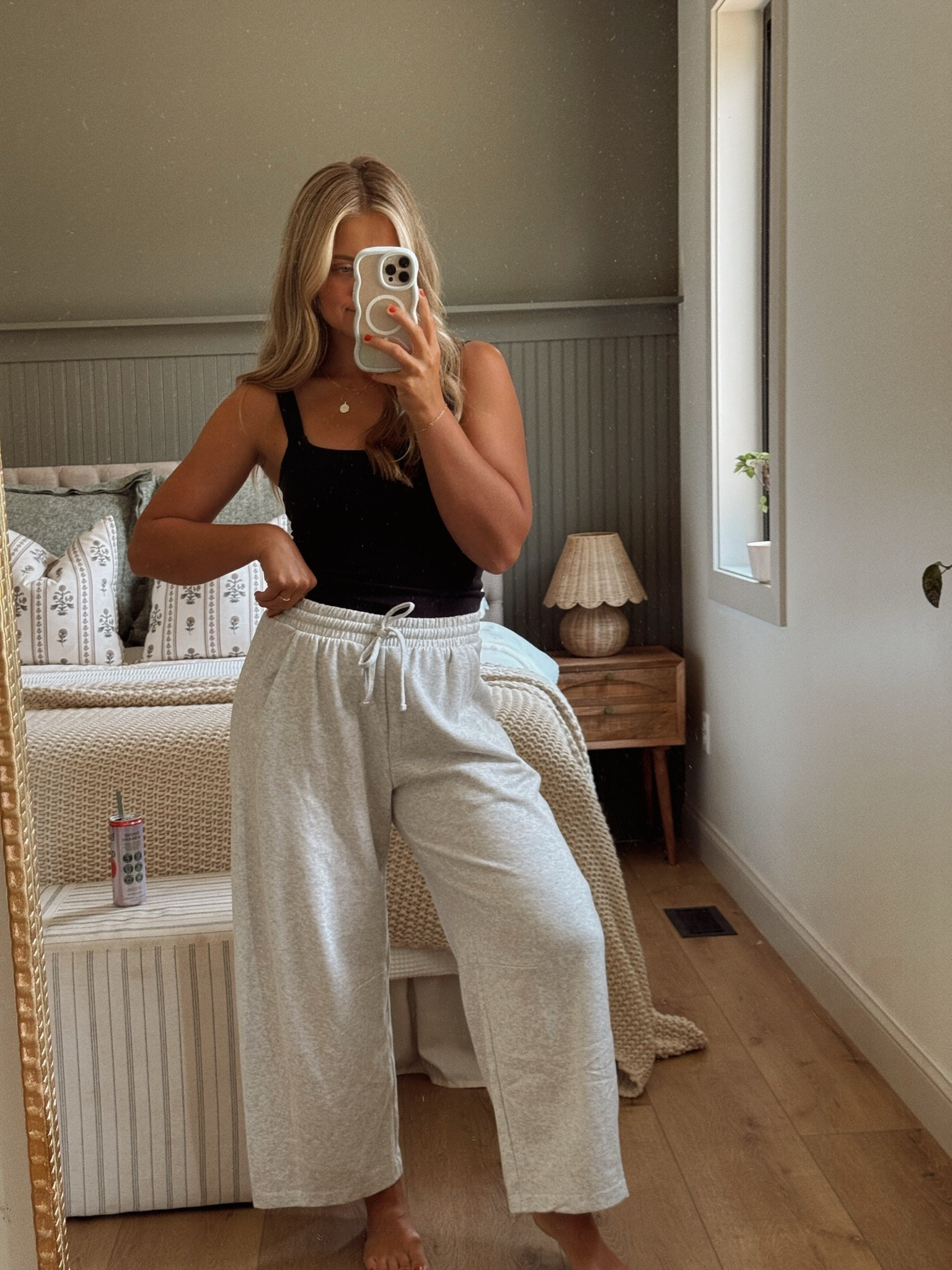 So good. Light weight & super comfy!!! TTS medium

#LTKSaleAlert
