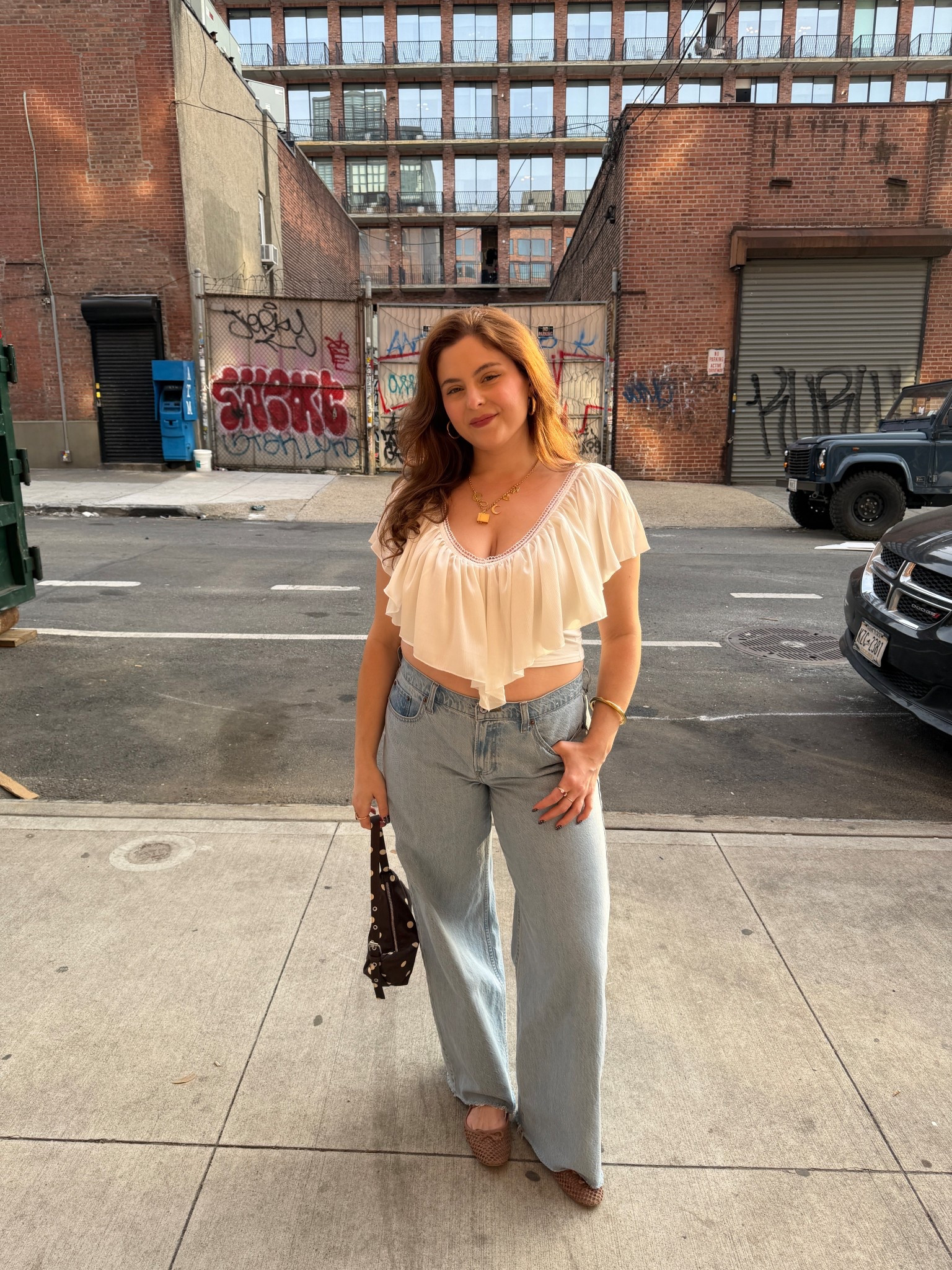 Edikted loose flowy top size L
Raffia flats
Polka dot bag

#LTKMidsize #LTKmomlife #LTKSeasonal