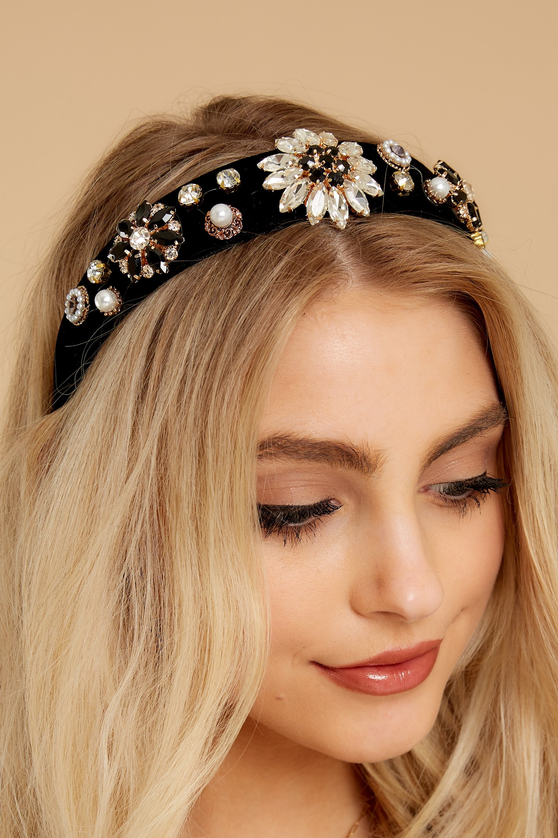 Treasure Jewels Dream Come True Black Embellished Headband | Red Dress 