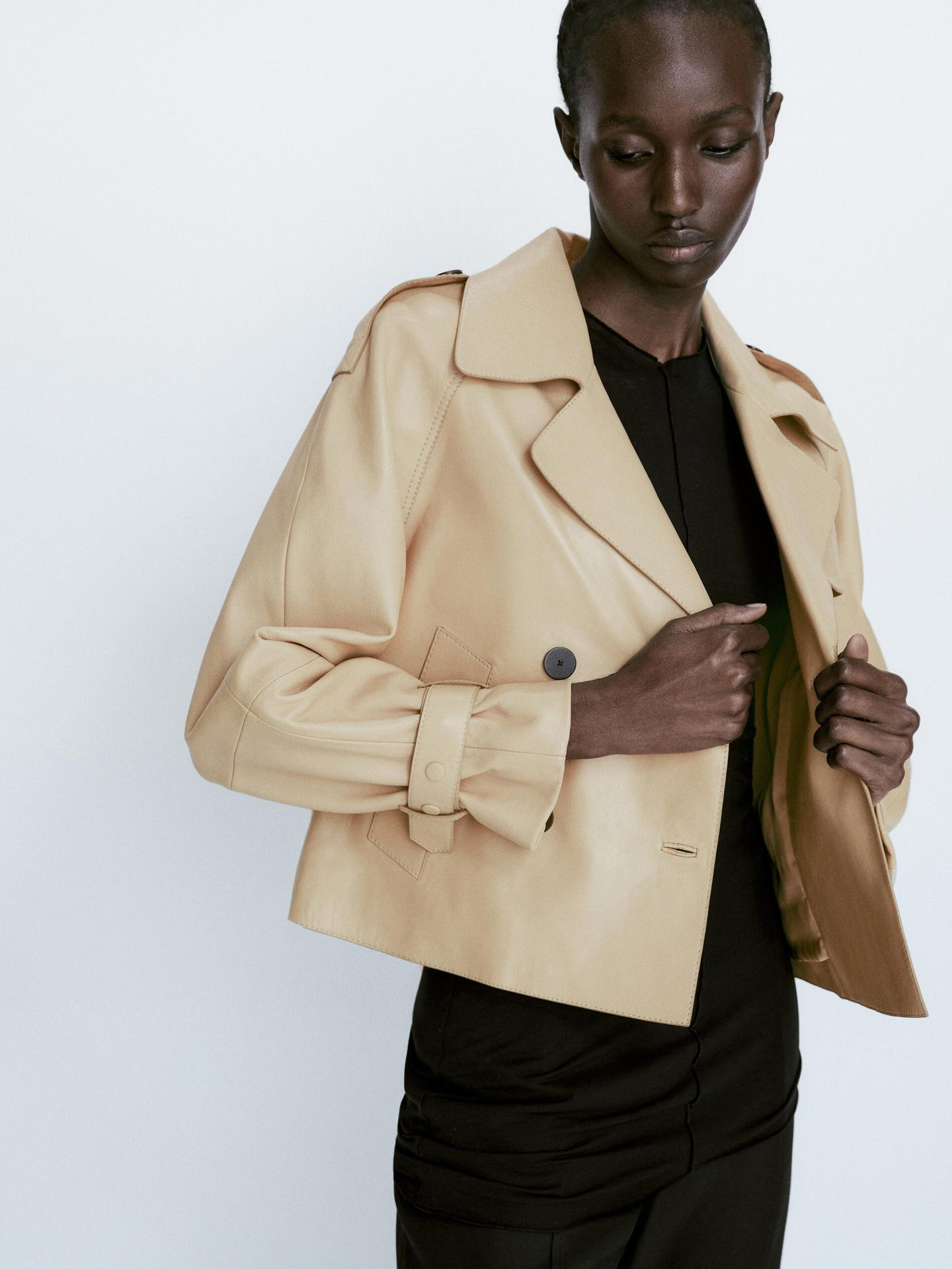 Cropped nappa leather trench coat | Massimo Dutti US