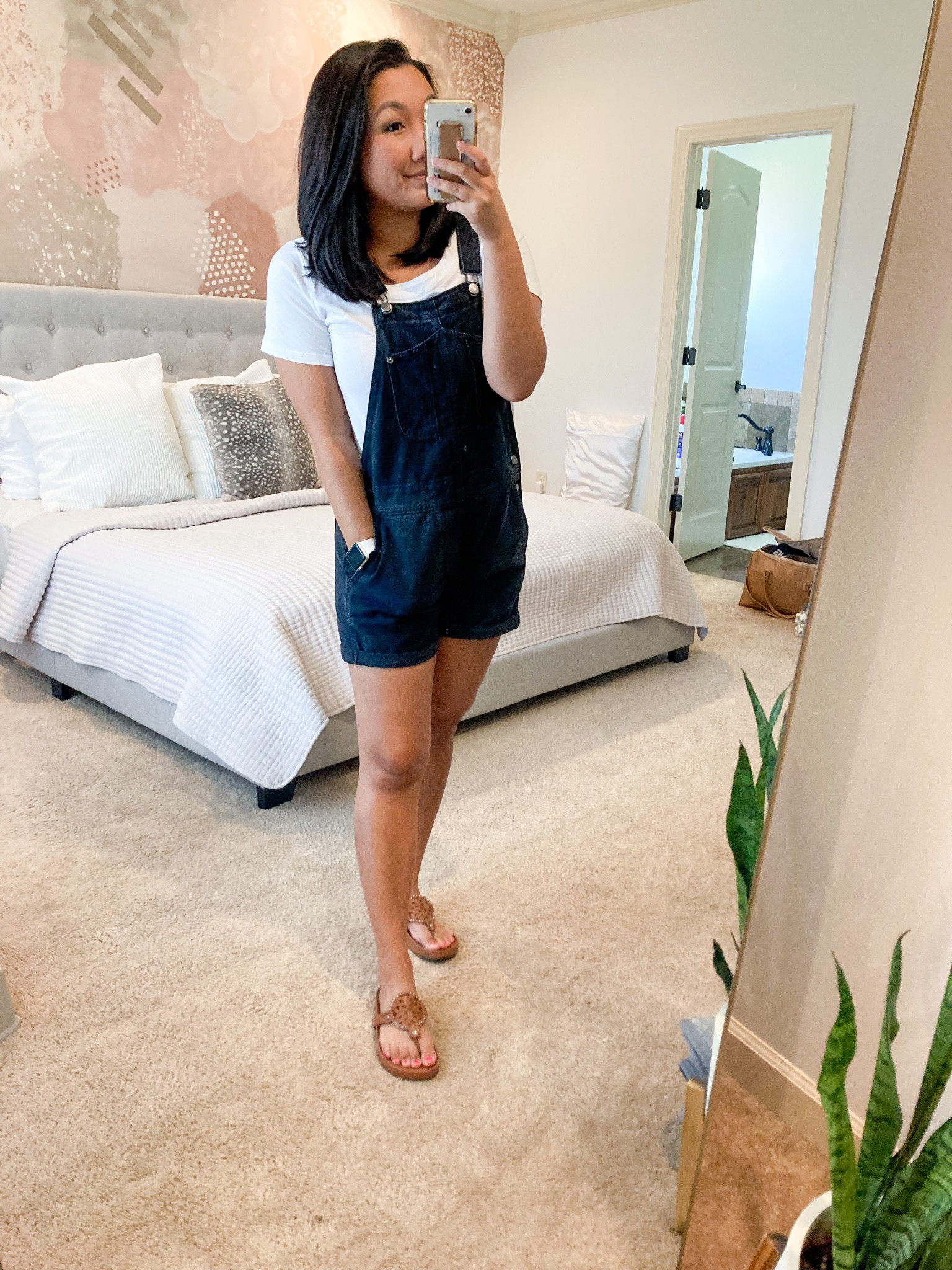 OOTD for a date day 🤍

#overalls #brunchoutfits #nashville #denimshorts #bedroom #floorlengthmirror 

#LTKhome #LTKsalealert #LTKFind
