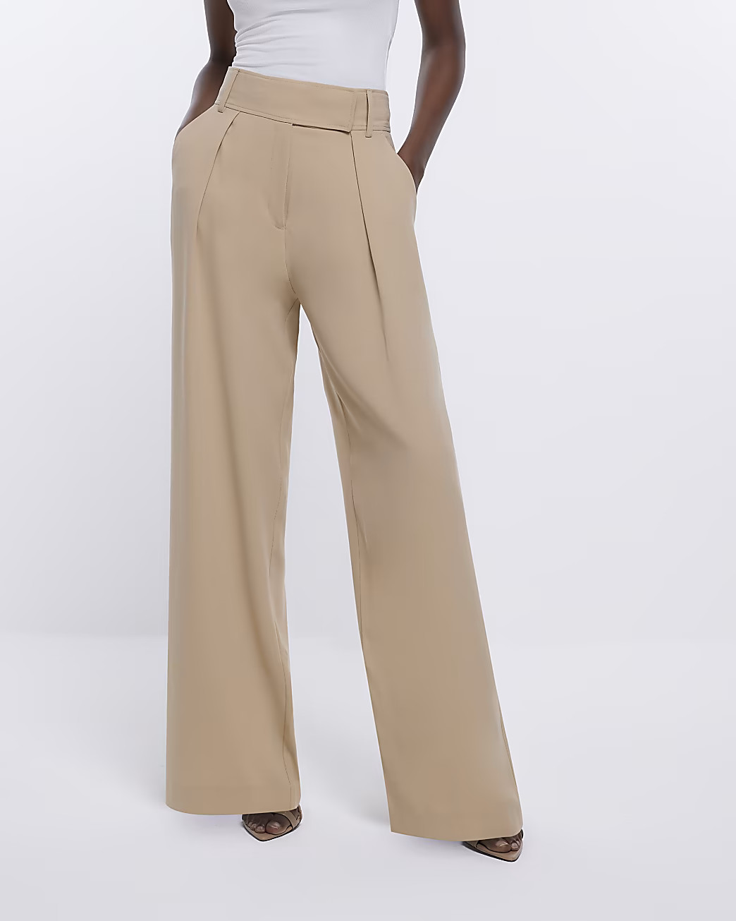 Beige wide leg pleated trousers | River Island (UK & IE)