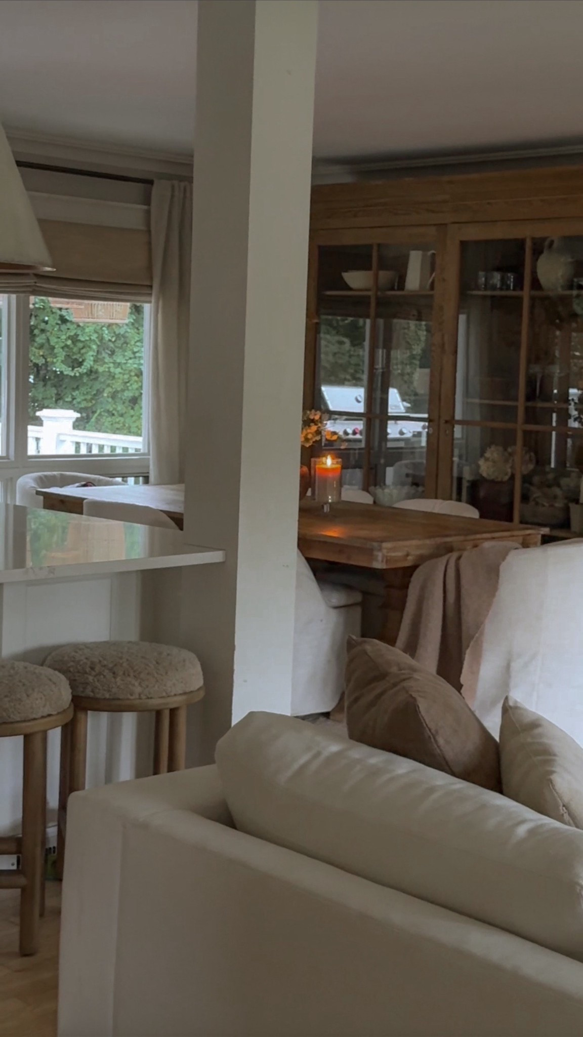 Cozy fall home vibes! 🍁 

Fall home decor | home styling

#LTKSeasonal #LTKStyleTip #LTKHome