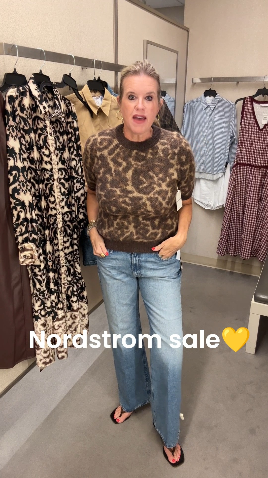 💛 Nordstrom Sale 💛

Nordstrom brand  jacquard fuzzy short sleeve fluffy leopard sweater  tts 

Mother denim - leap of faith - light wash denim