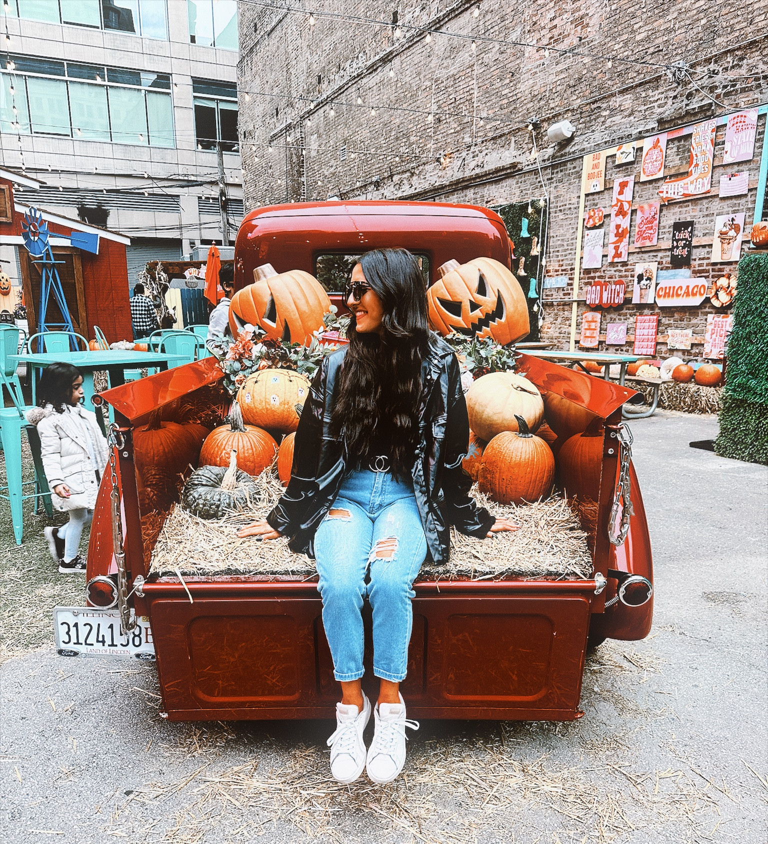 Easy pumpkin patch outfit 🎃🖤

#LTKHalloween #LTKSeasonal #LTKfindsunder50