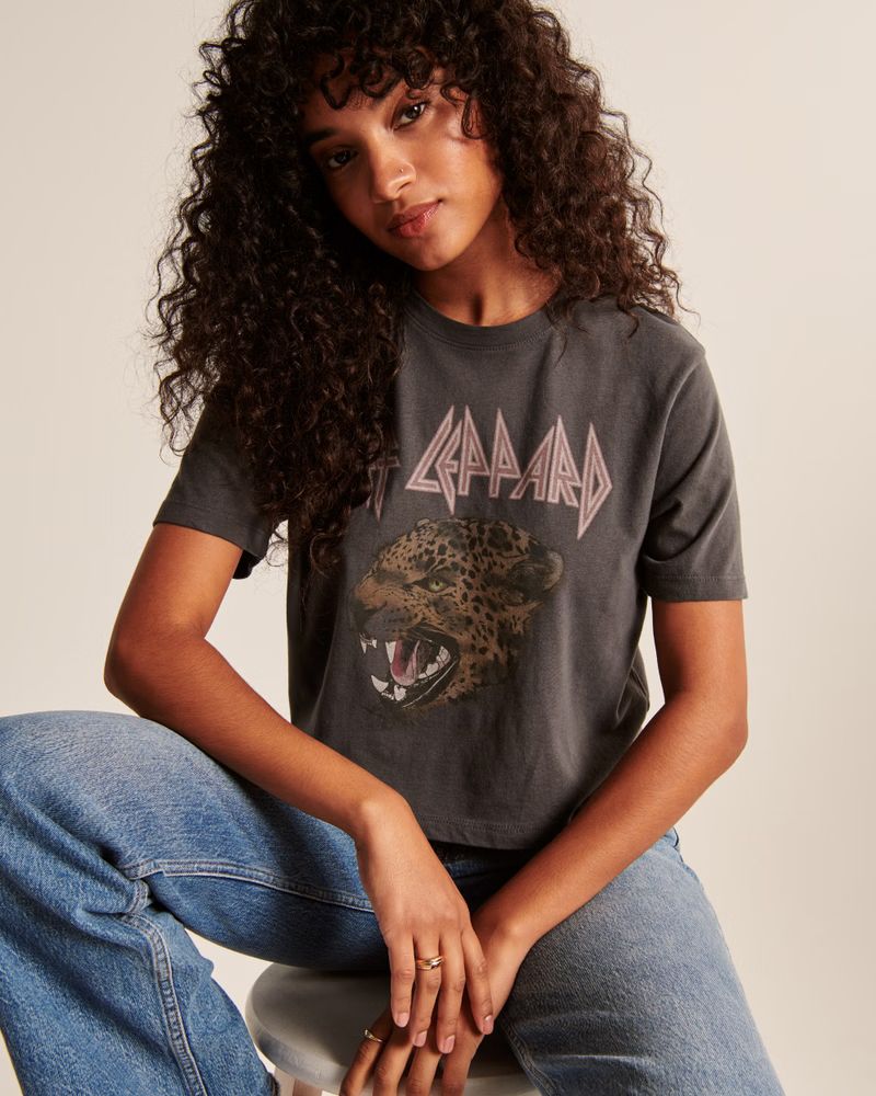 Cropped Relaxed Def Leppard Band Tee | Abercrombie & Fitch (US)