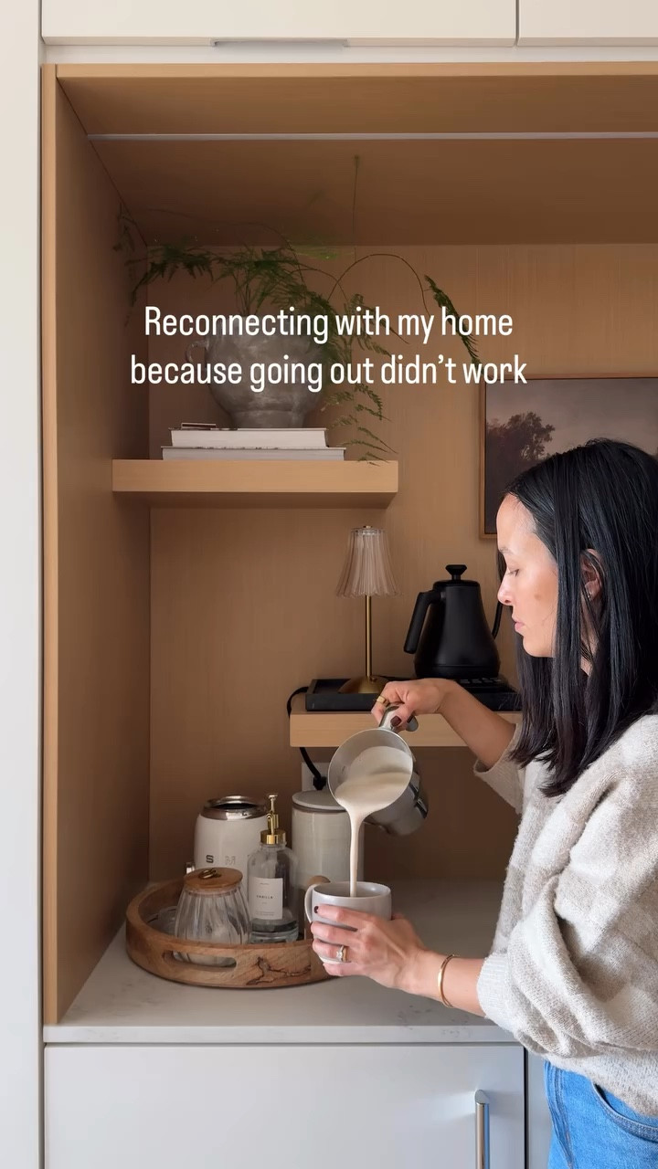 Brb while I take 800 years to recover from being social. 

Anyone else 🙋🏻‍♀️