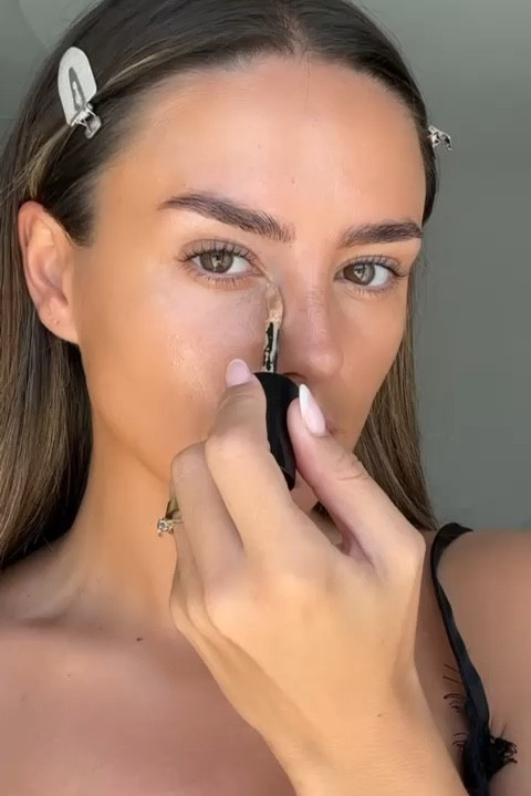 Armani beauty 🫶

Armani luminous silk concealer
Cheek tint
Fluid highlighter

#LTKbeauty #LTKuk #LTKmakeup