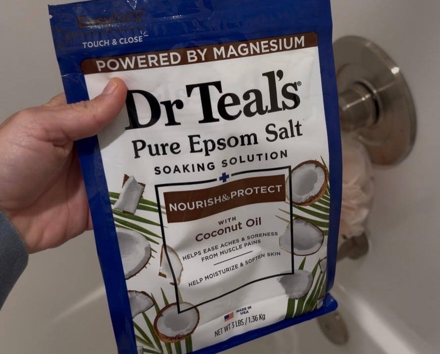 This is the best soak after a long day or workout🙌🏼🤍

#LTKBeauty #LTKselfcare