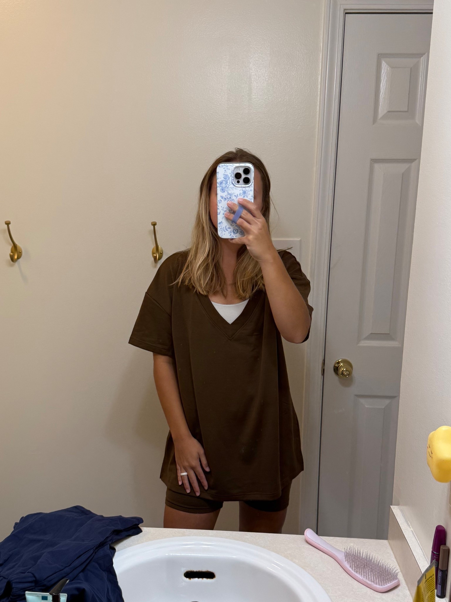 So apparently this is labeled as pajamas but i’m 100% wearing them out of the house. This set is perfect for a quick run to the grocery store or to go to my son’s music class  

#LTKFindsUnder50 #LTKPetite #LTKFamily