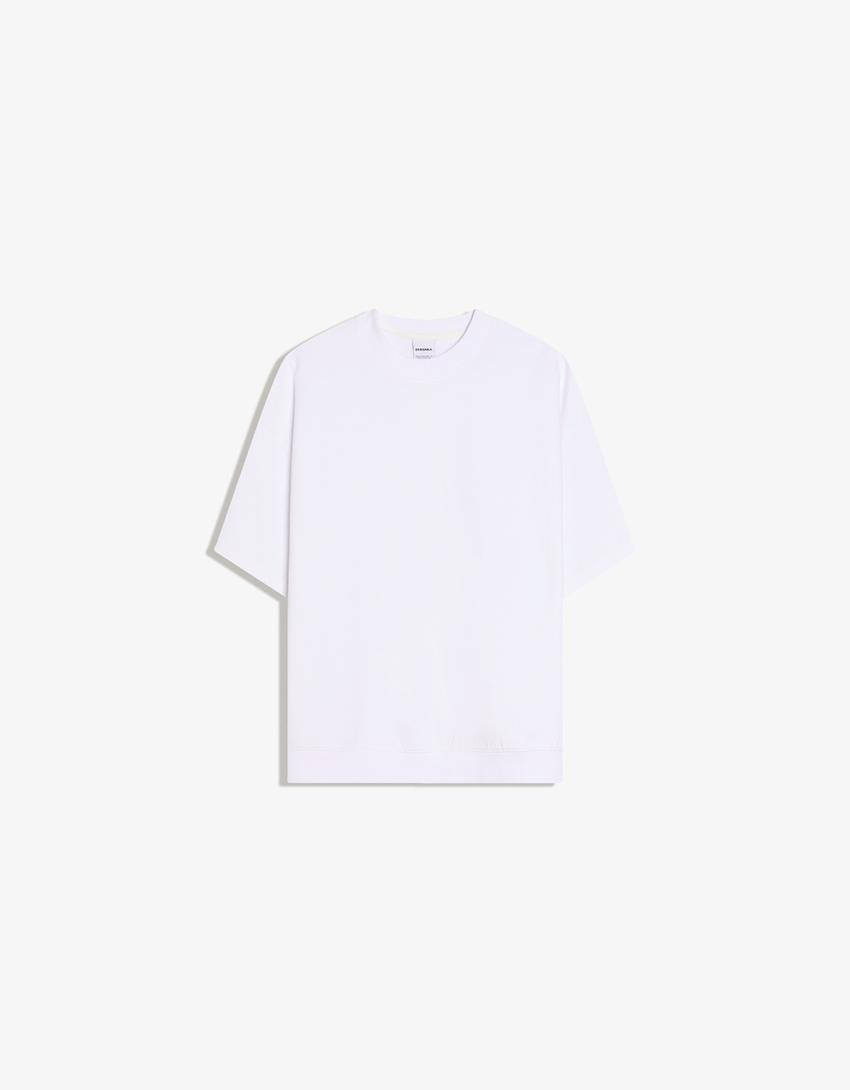 Short sleeve ribbed plush T-shirt - T-shirts - Men | Bershka GB