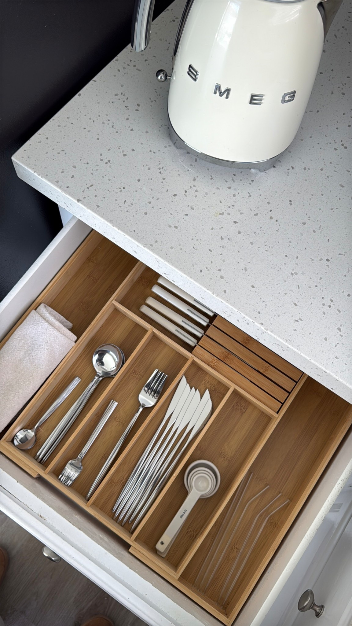 Silverware drawer organization 🦋🍴 

#LTKHome #LTKmomlife