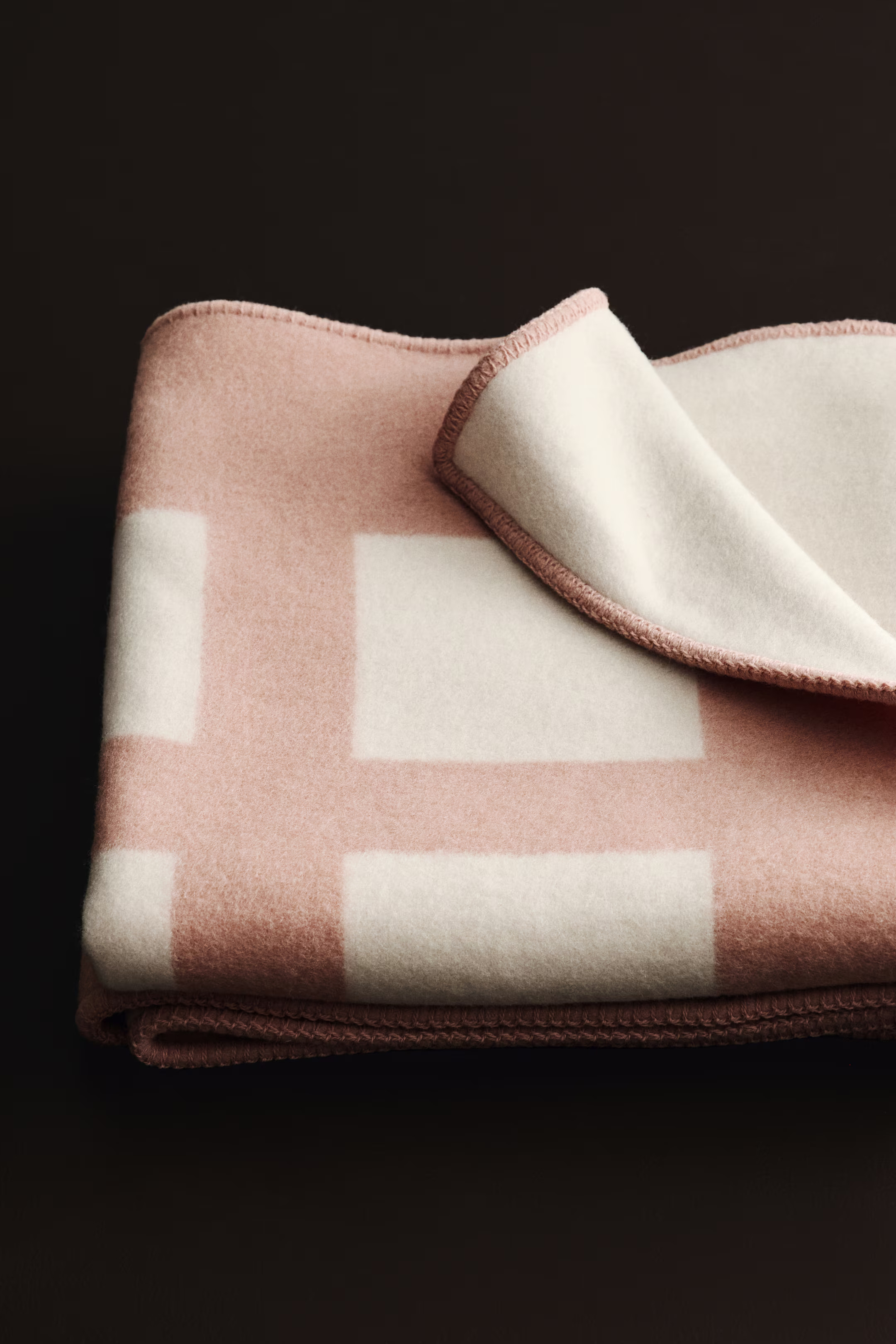 Wool-Blend Throw | H&M (US + CA)