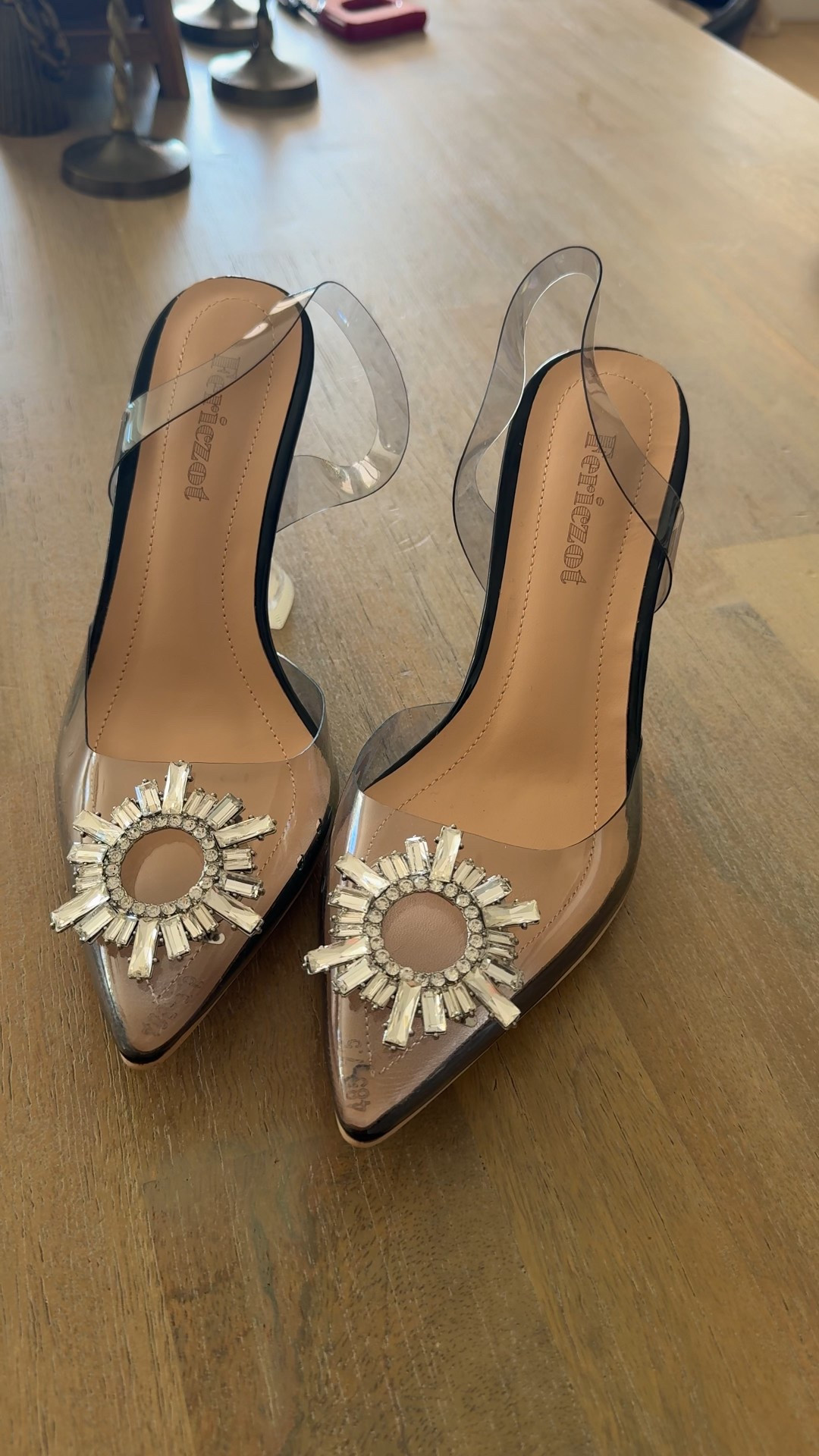 My new Amazon heels for a winter wedding! They would also be perfect for New Year’s Eve //

Amazon finds 
Amazon heels 
Clear heels 


#LTKgrwm #LTKSeasonal #LTKHoliday