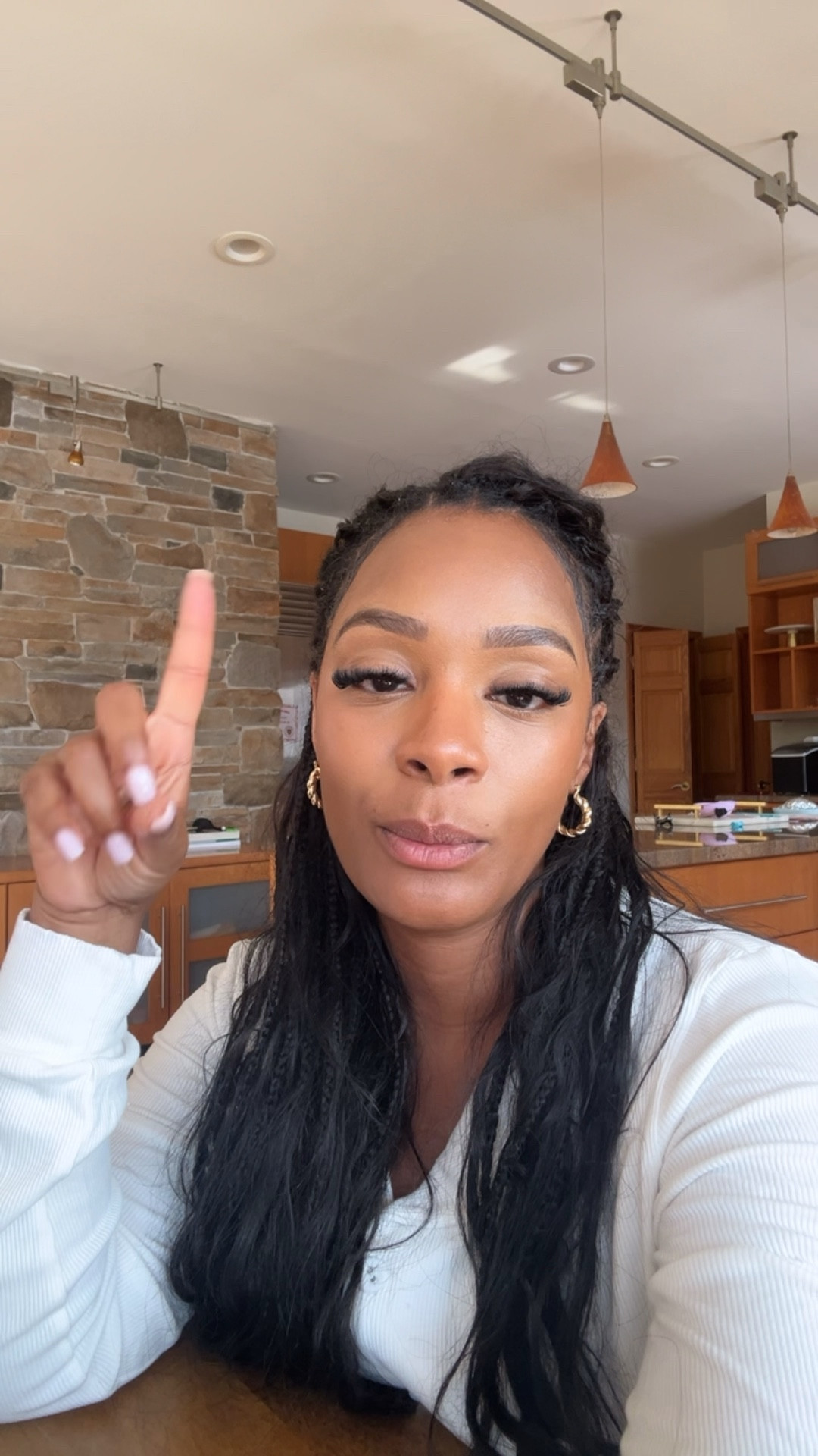 My quick 5 minute makeup no foundation , skincare .

I am a 6.5 in the charlotte tilbury 
@sephora
@medicube