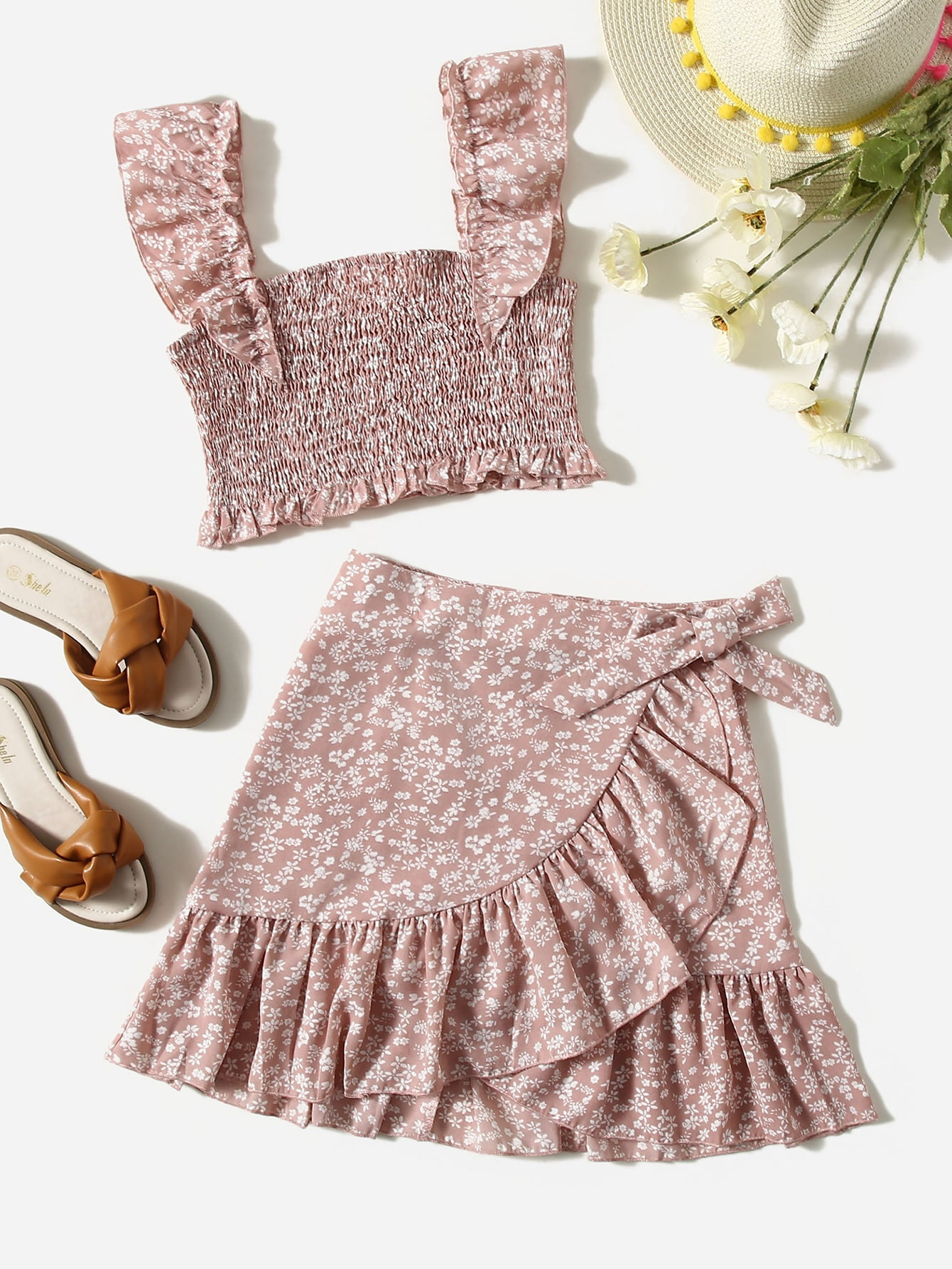 SHEIN Teen Girls Ditsy Floral Ruffle Armhole Shirred Crop Top & Wrap Knot Skirt Set | SHEIN