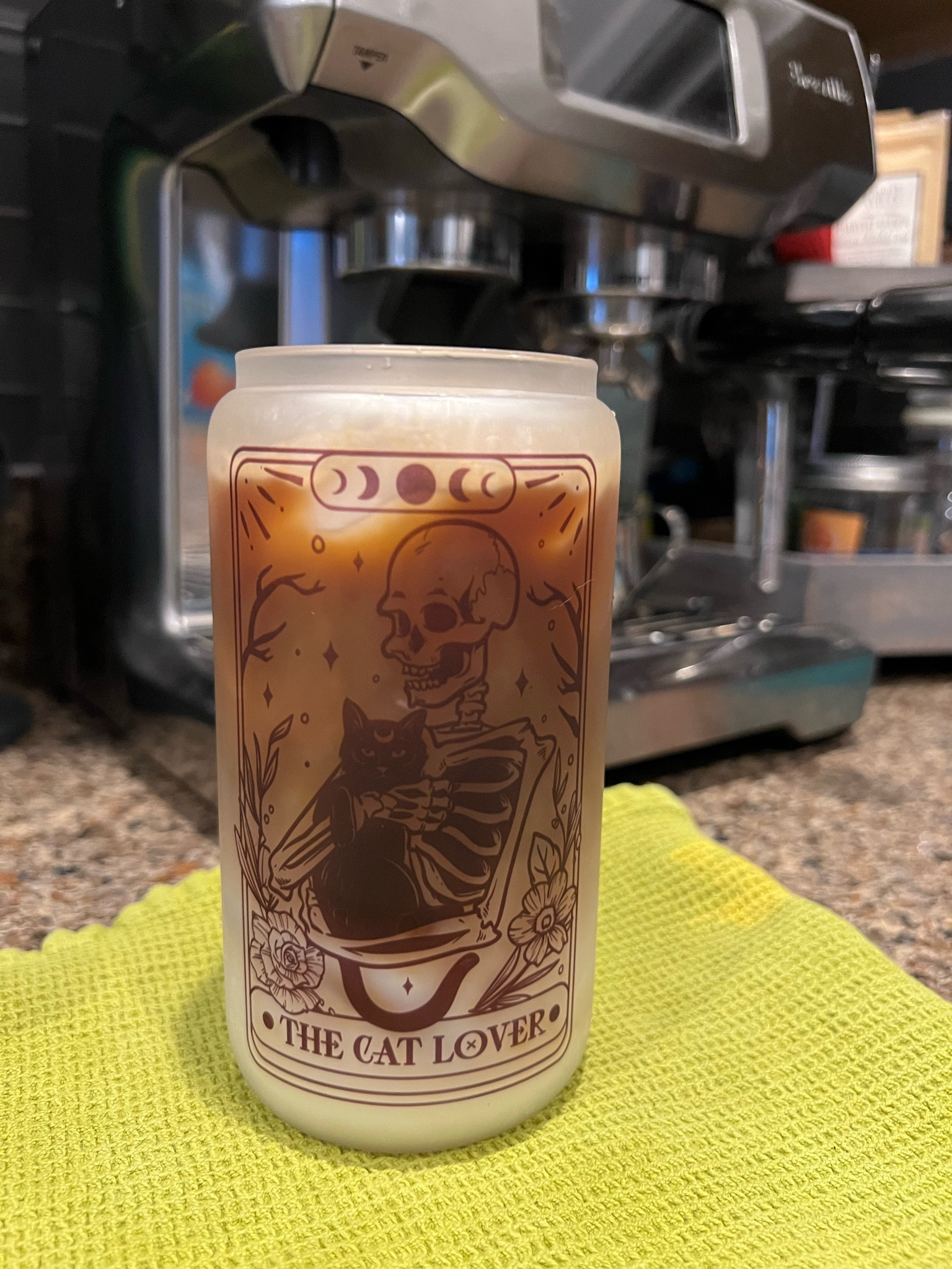 The best iced coffee cup I’ve ever been given 😻💚☕️

#LTKGiftGuide #LTKHome #LTKFindsUnder50