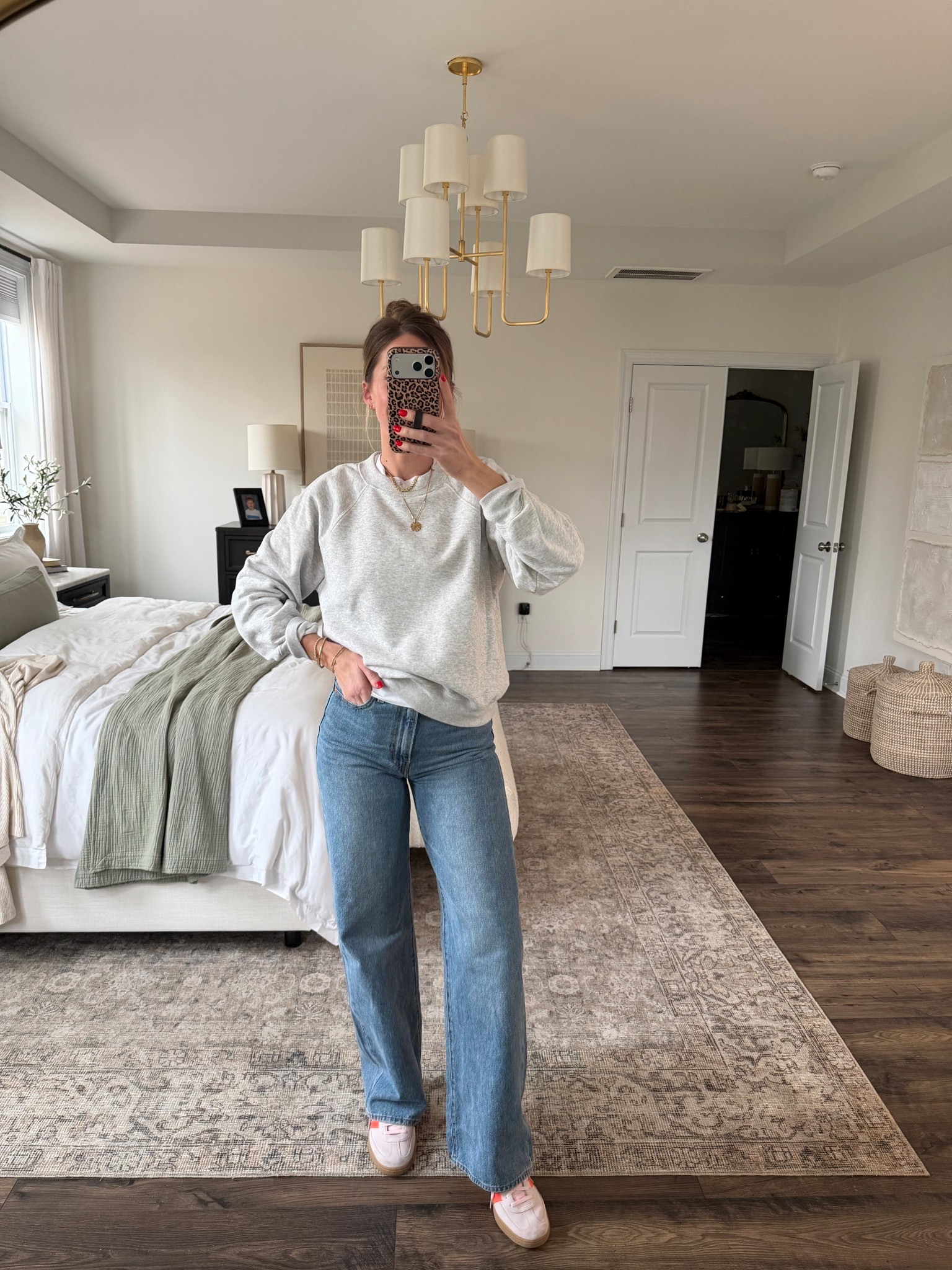 Jeans + a sweatshirt is always a good combo! 