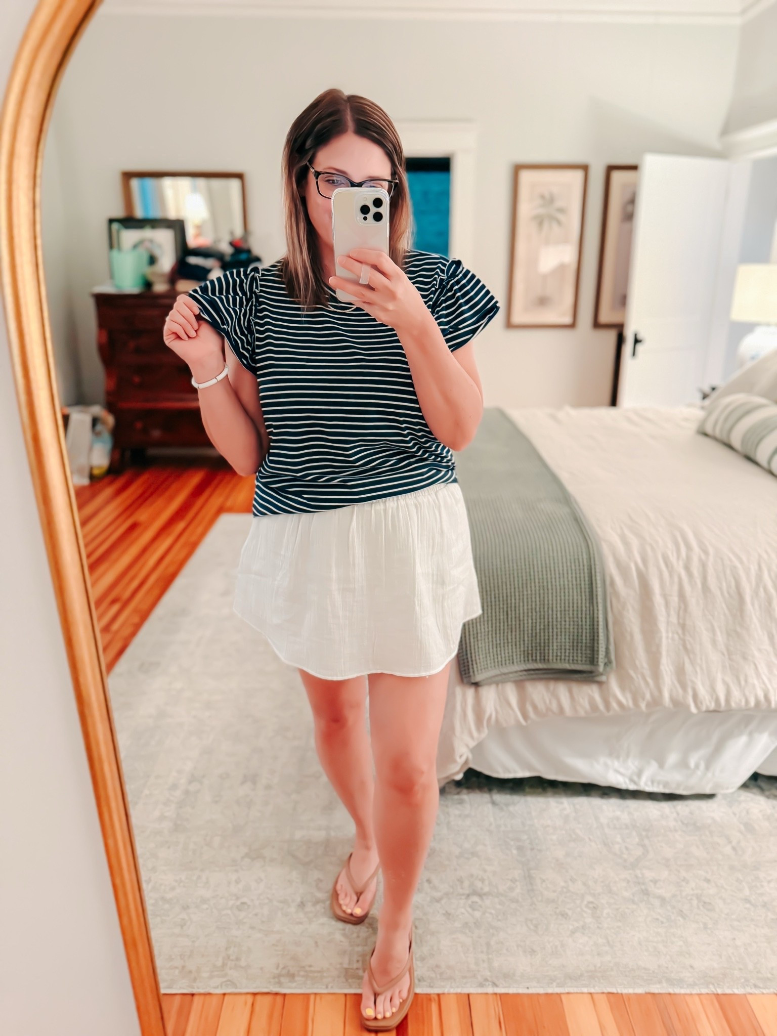 This is the kind of easy summer outfit I keep reaching for ☀️

Simple, comfortable, and works for whatever the day turns into!

#LTKootd #LTKmomlife #LTKSeasonal