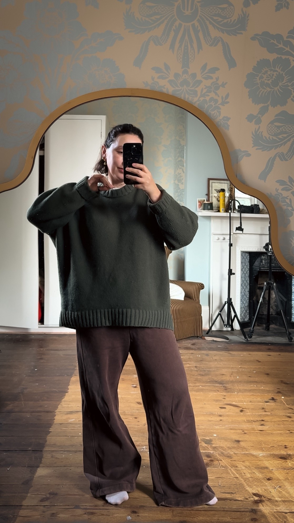 Casual comfortable over 40 outfit for lounging around the house. 

I think this jumper and joggers are OOS, so will add some other options ☺️

#LTKmidsize #LTKwinter #LTKuk