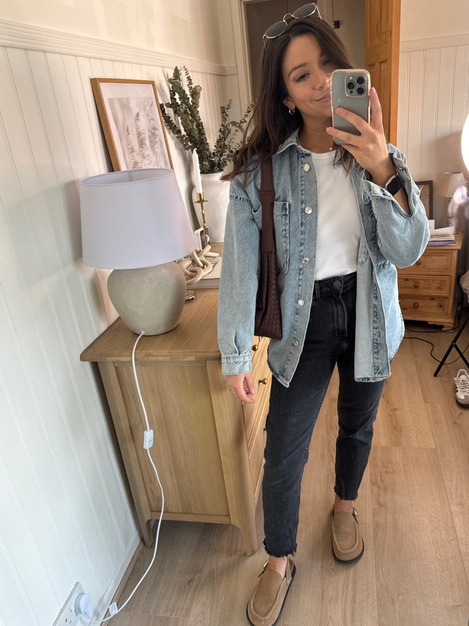 Spring everyday outfit 

Zara denim shirt - similar linked below 
Black Stradivarius slim mom jeans 
White vest and clogs - mine are
From Zara. Which are linked on my IG @corriebromfield 



#LTKSeasonal #LTKfindsunder50 #LTKeurope