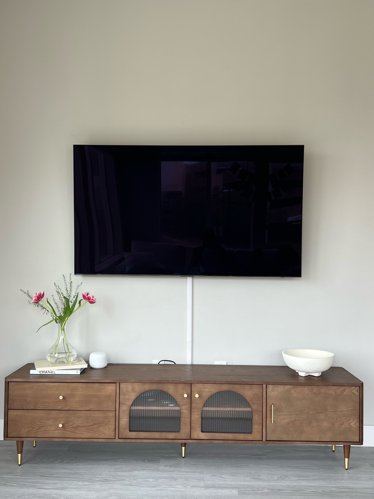 Instructions are terrible but we love the final result 

#LTKhome