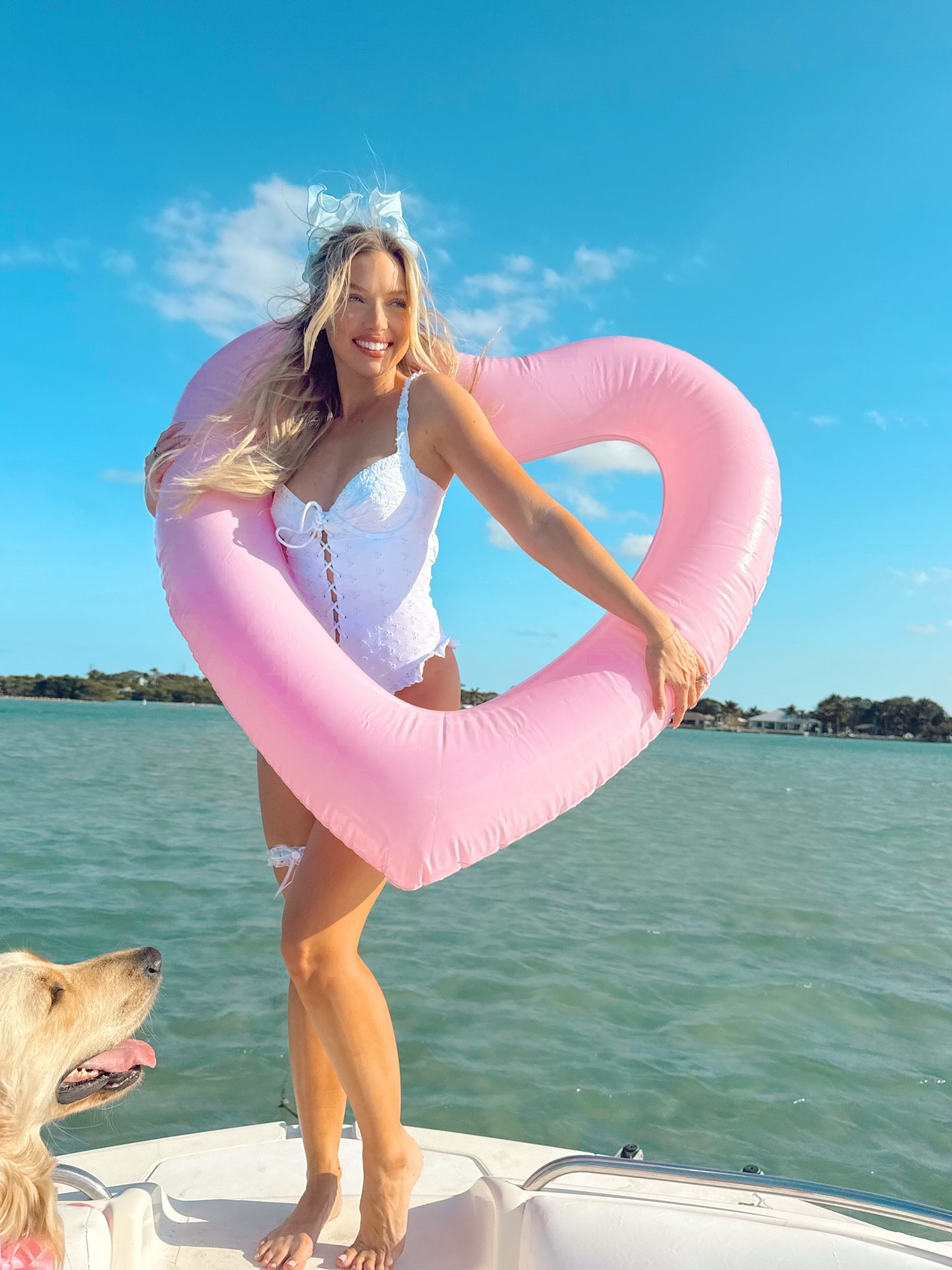 Girlz just wanna have fun!!! Follow @boatbachh & swipe for some cuteness 💕 

#bachelorette #bacheloretteparty #bride #westpalmbeach #jupiter